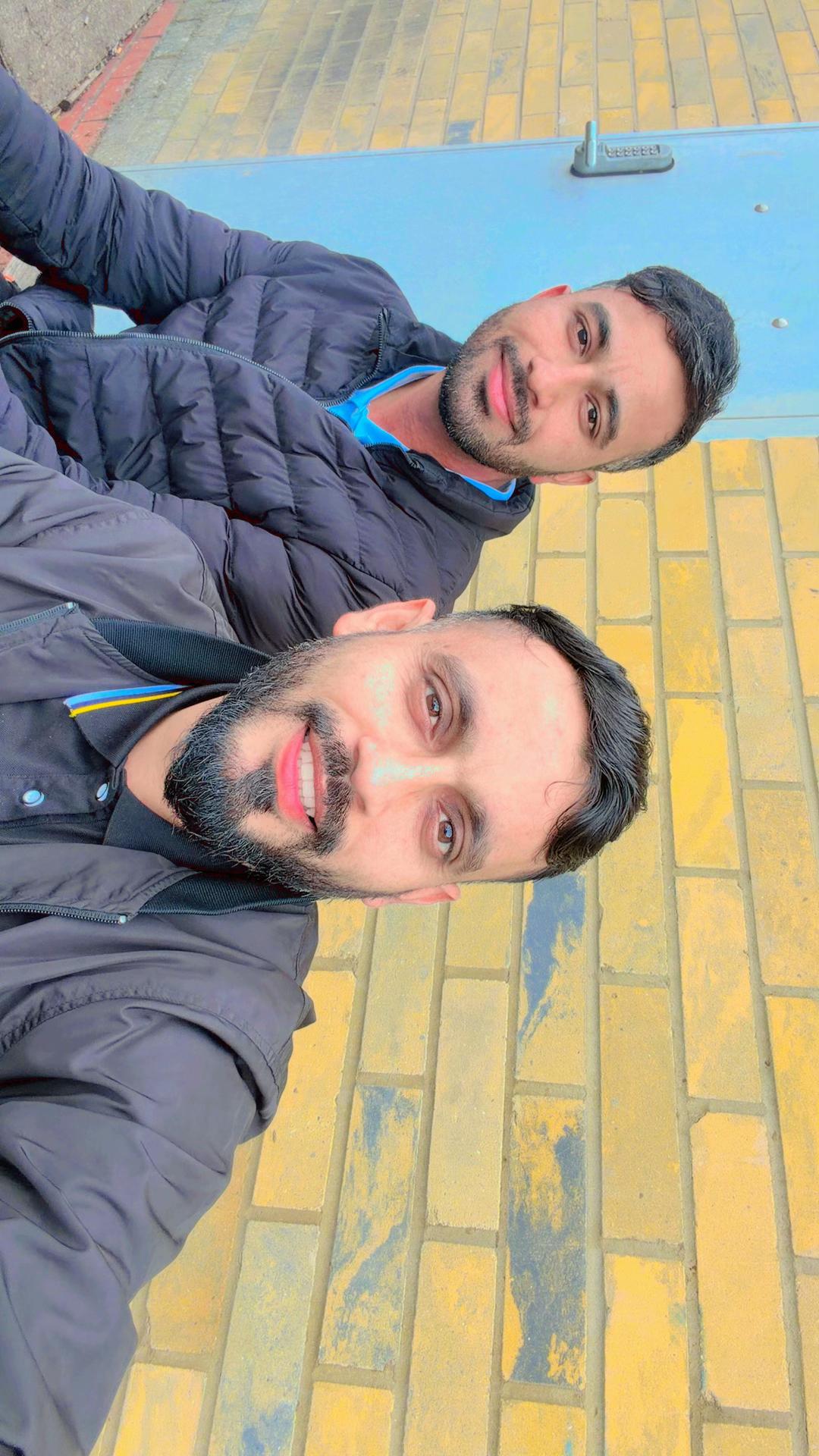 @✌️MR✌️ kashmiri🇬🇧