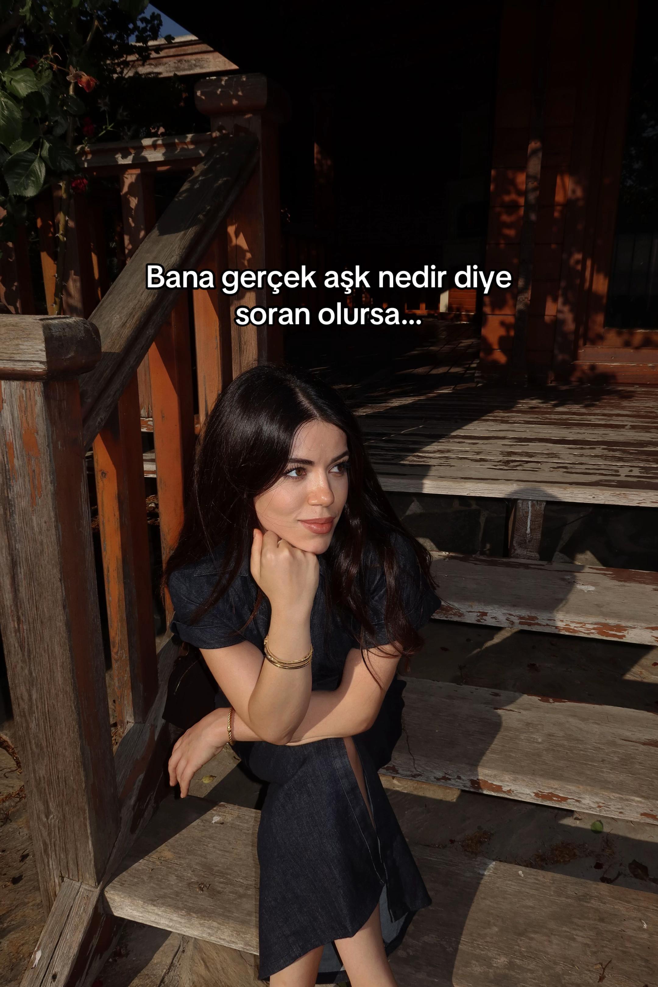 @Moonsheay