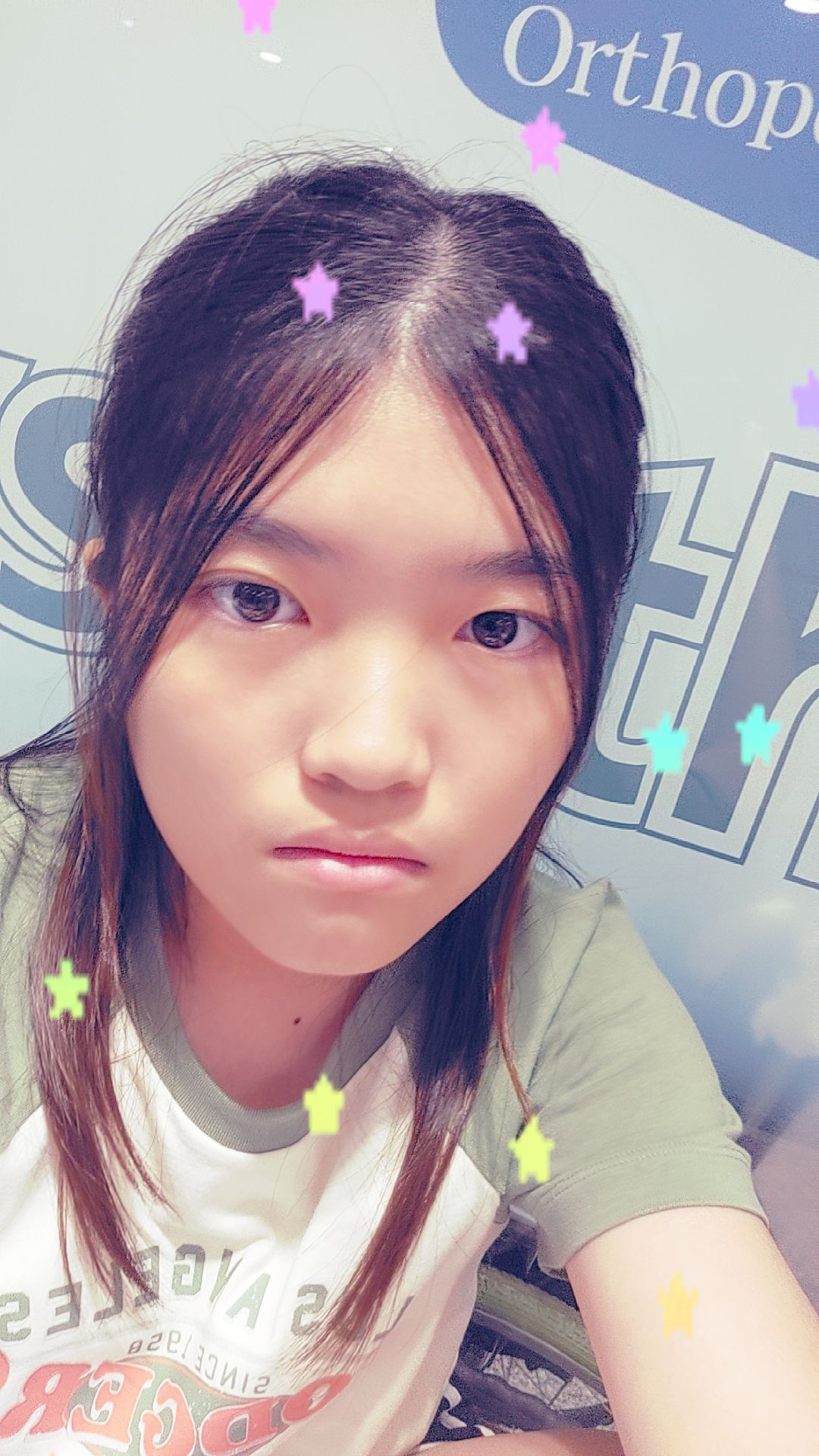@y&v