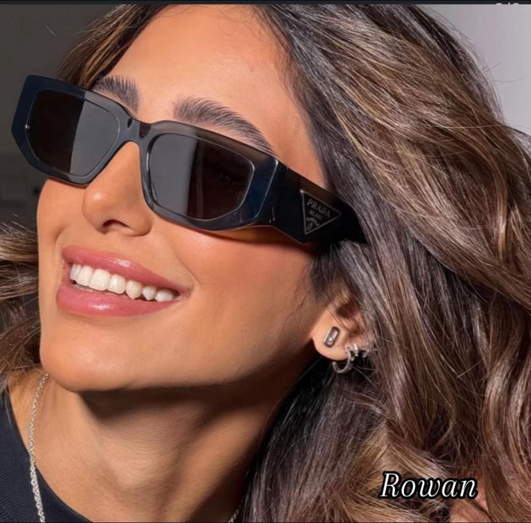 @𝑹