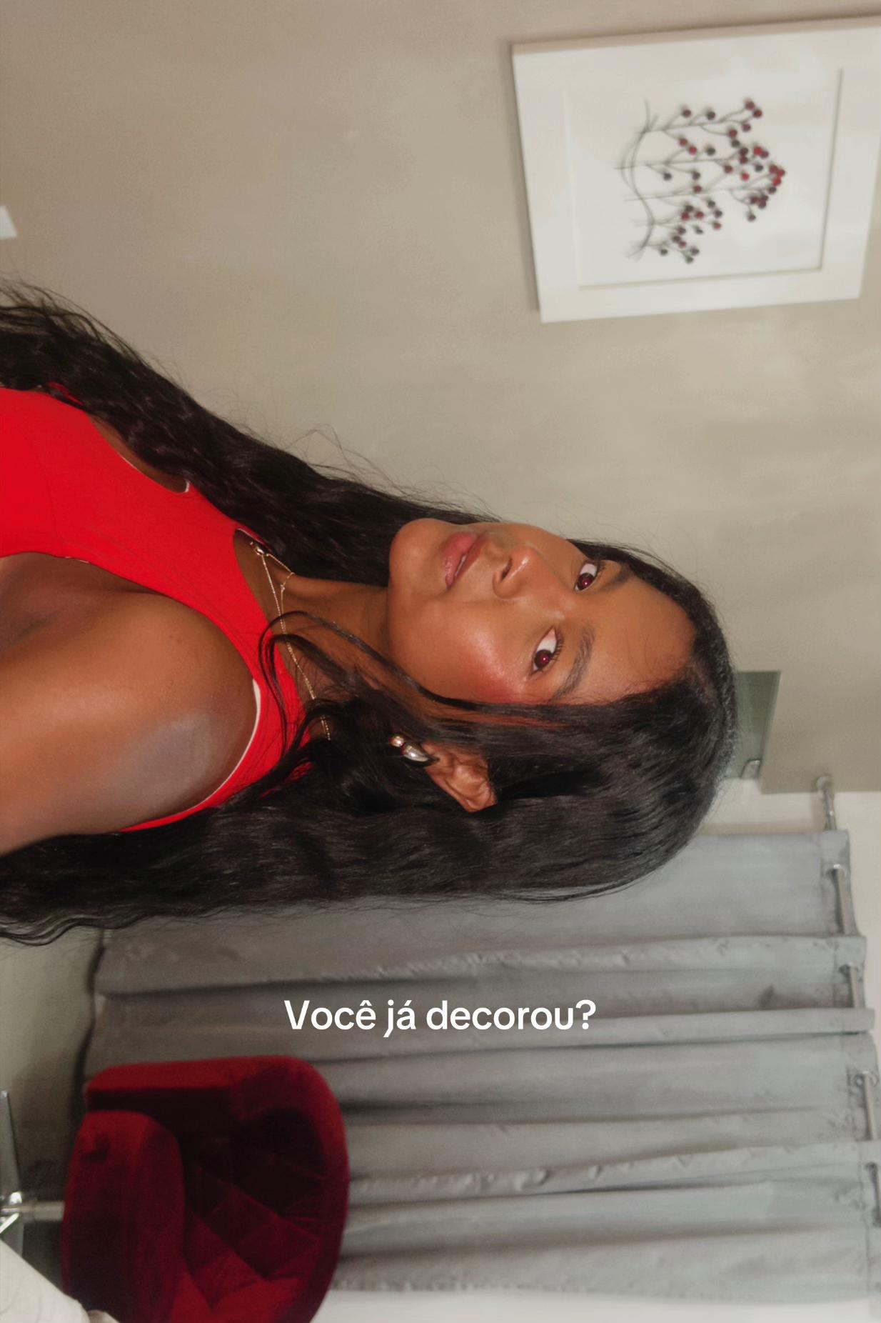 @Bella
