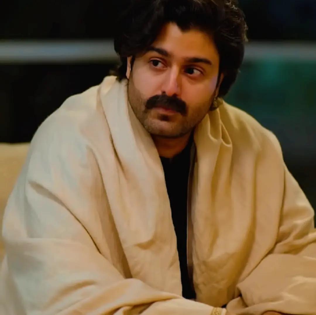 @Zaviyar Naumaan