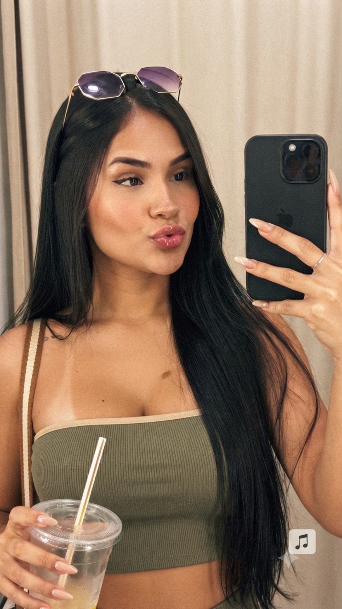 @anacleciia00