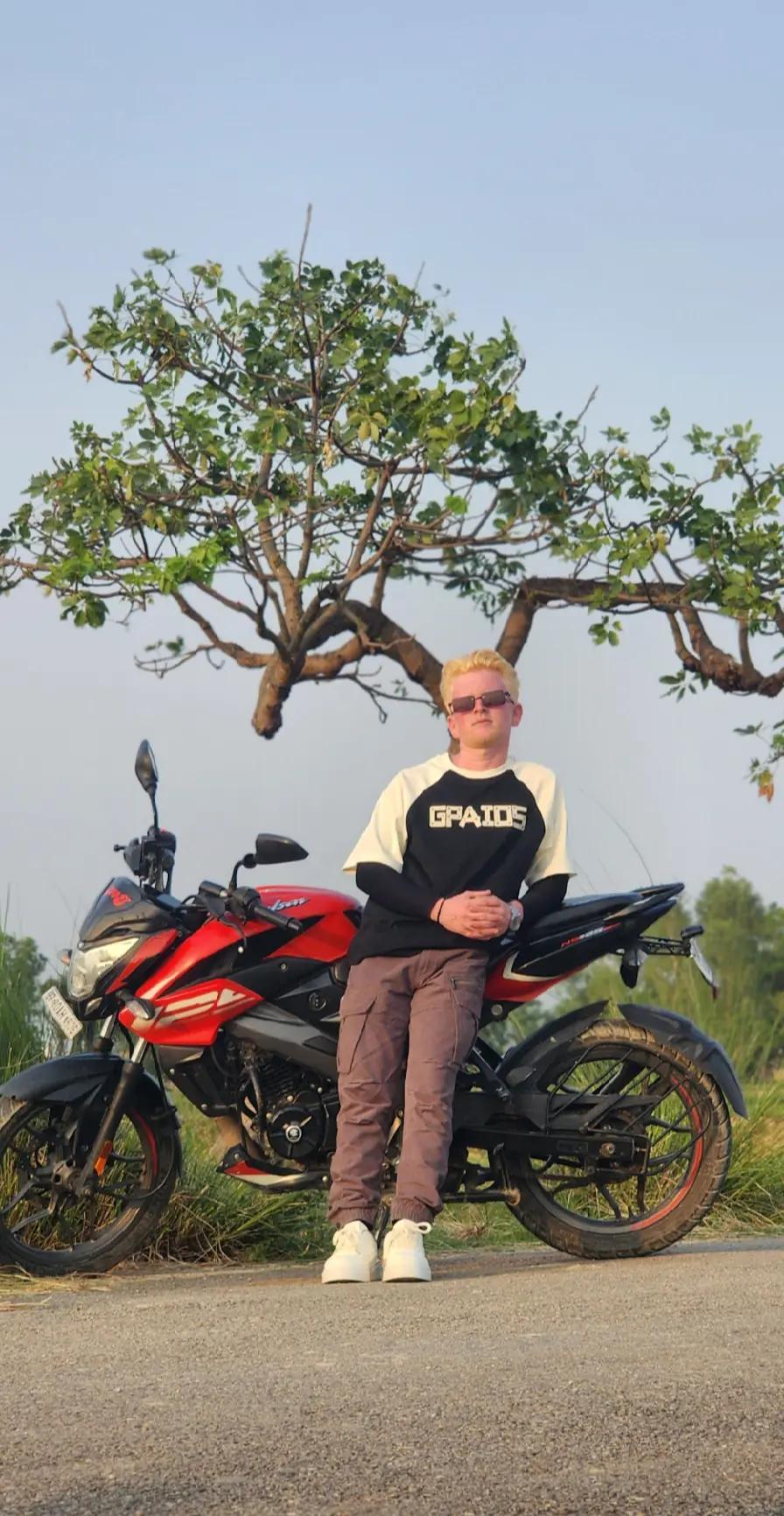 @Branded boy arbaj ❣️❣️
