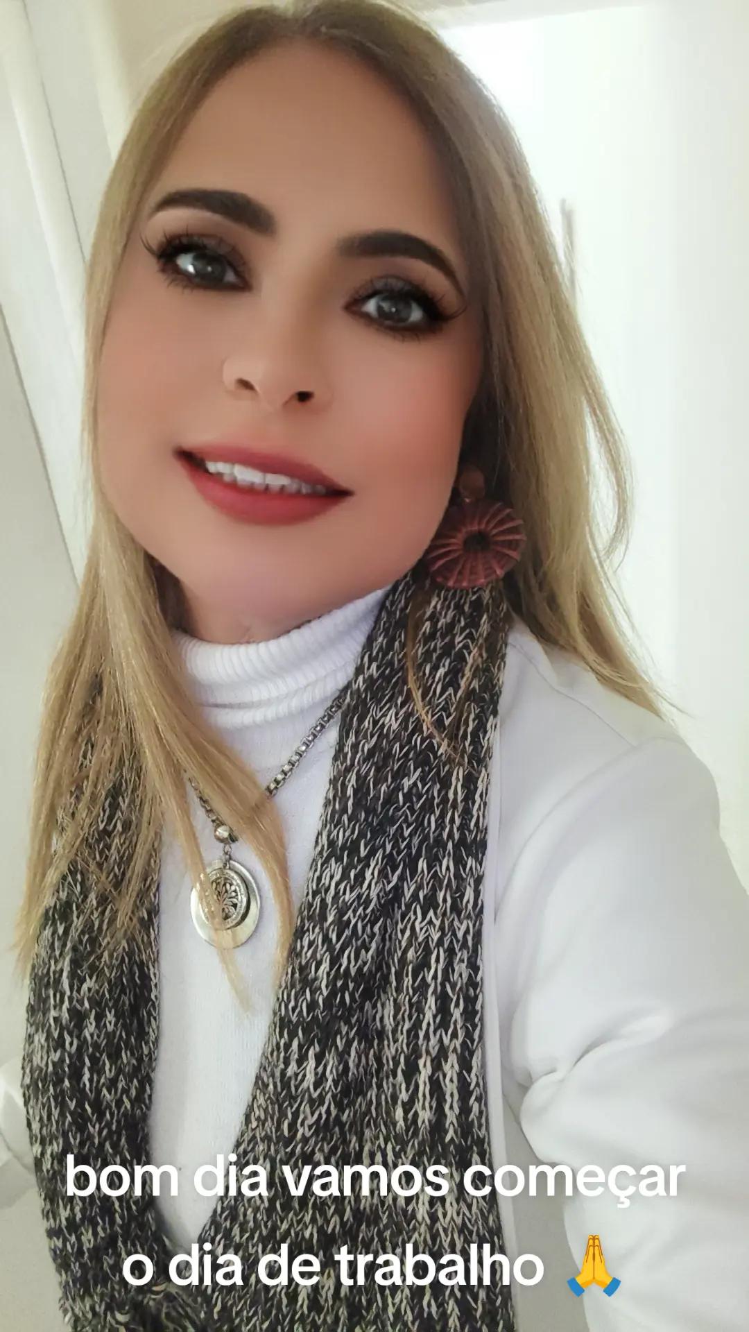 @Bell Gongora Gongora