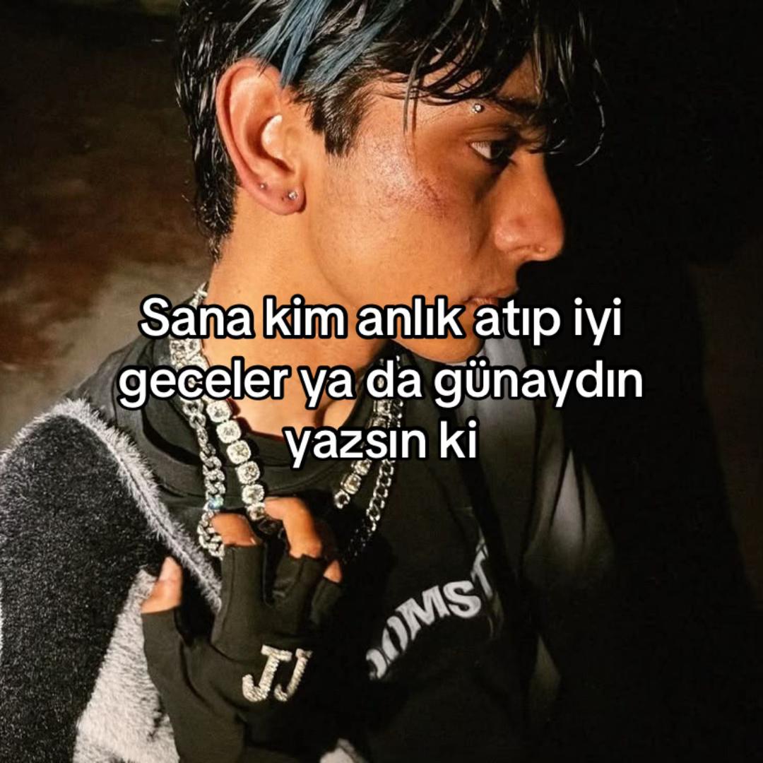 @𝘋𝘦𝘯𝘪𝘻🎸