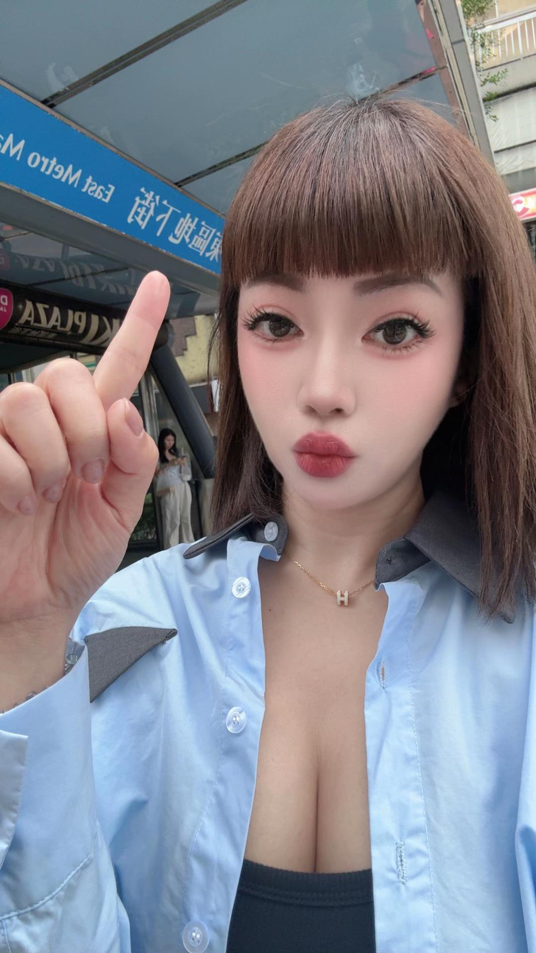 @我是凱莉兒👻Kelly是我