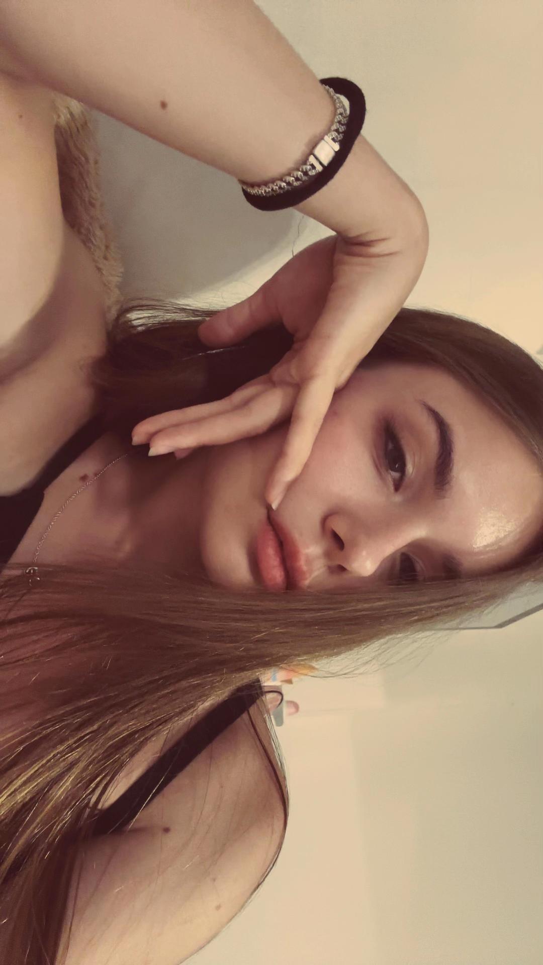 @alishaaaa