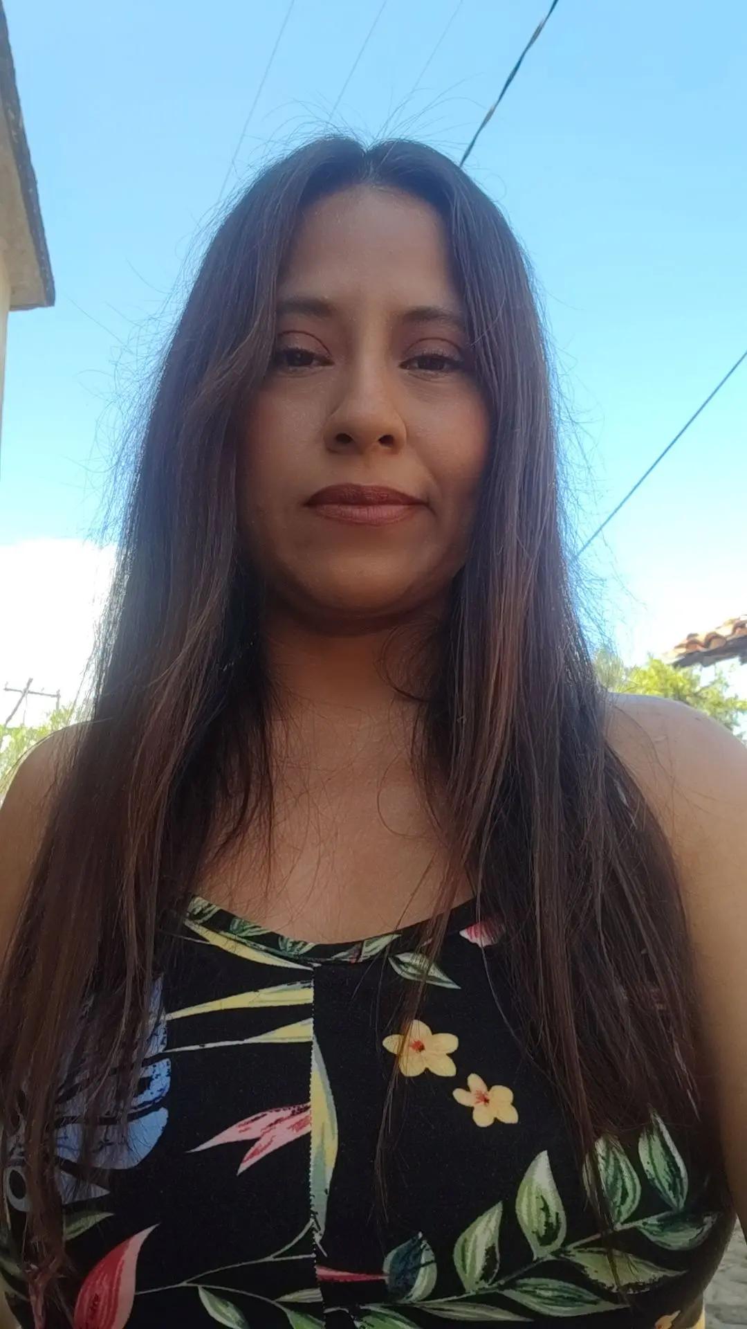 @Yessi Moon