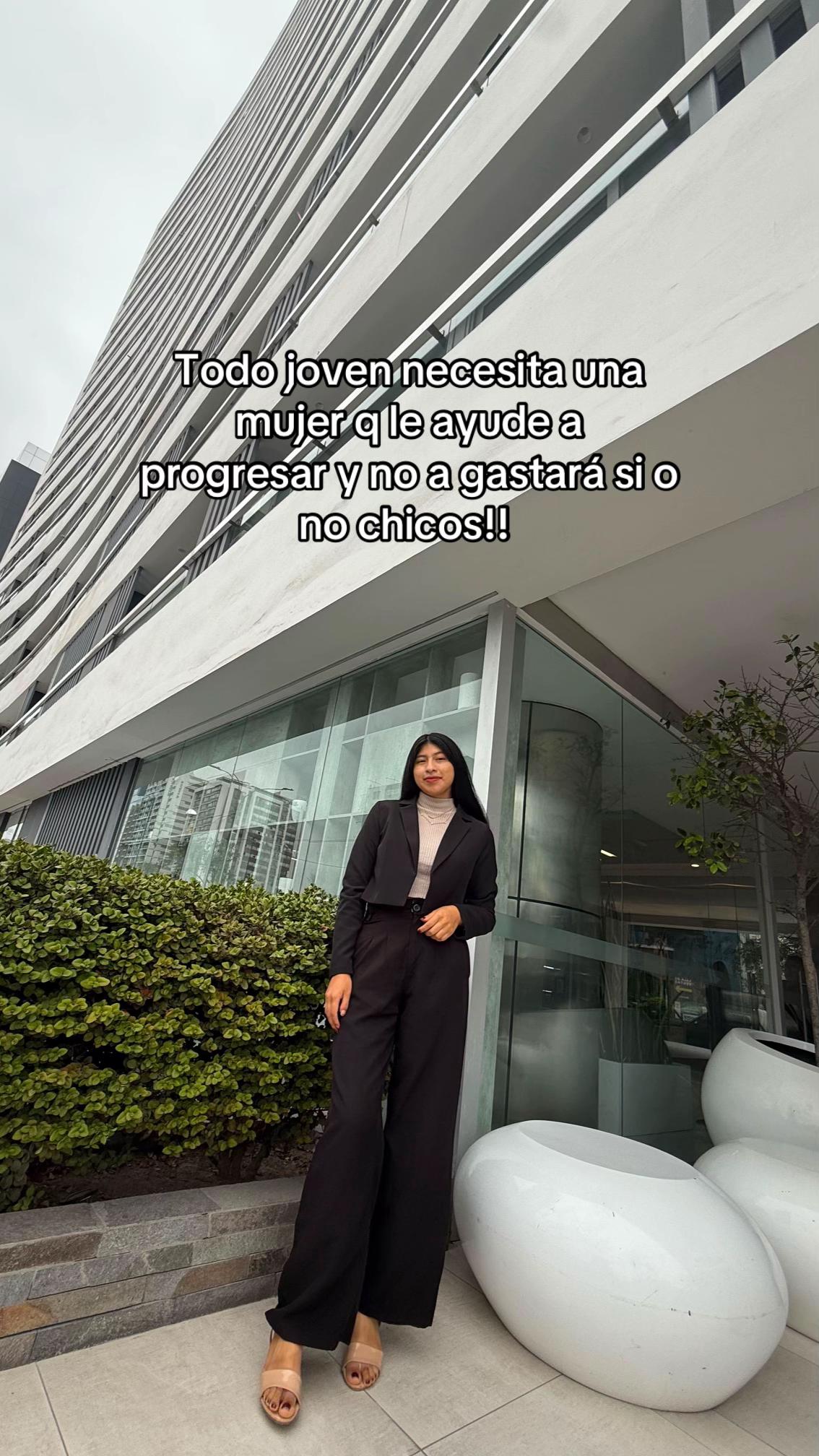 @𝐋𝐢𝐥𝐢𝐚𝐧𝐚_𝐨𝐟𝐢𝐜𝐢𝐚𝐥