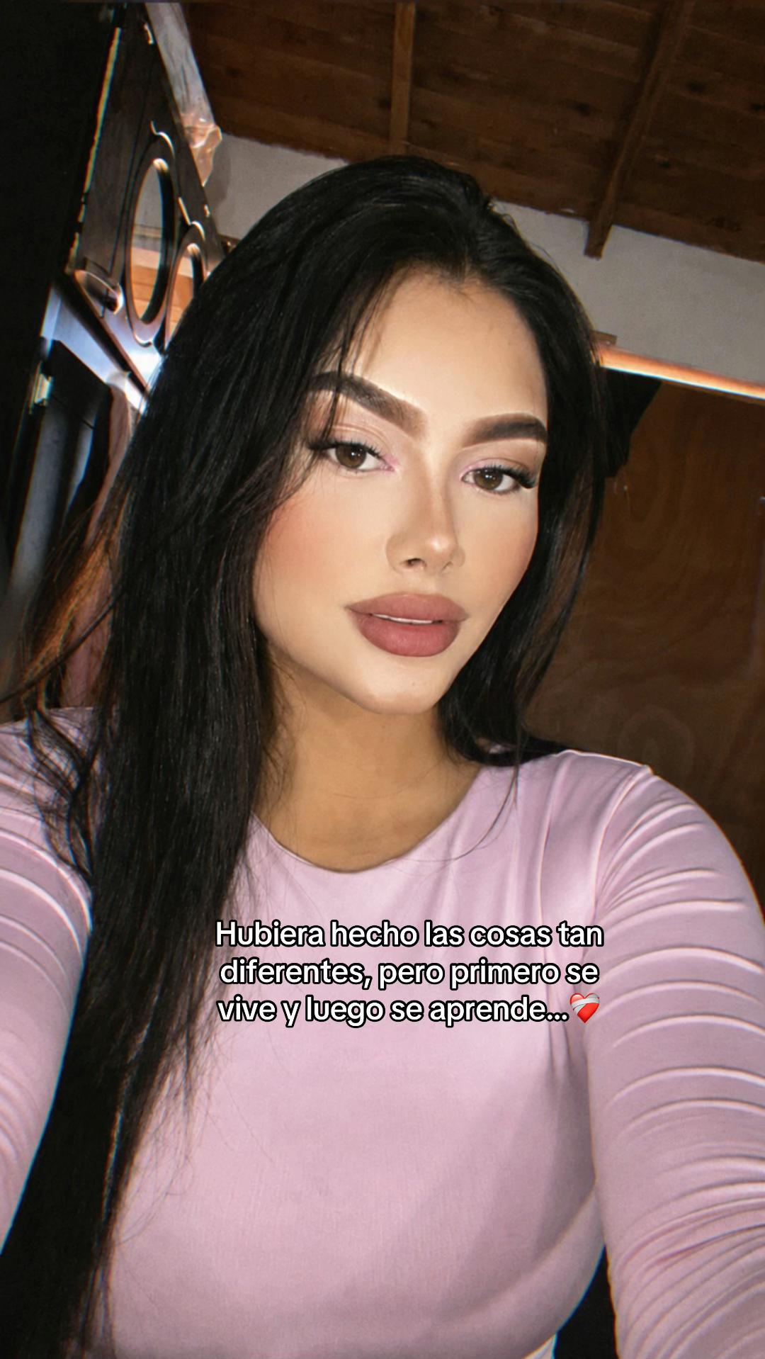 @𝑹𝒐𝒙𝒂𝒏𝒂💋