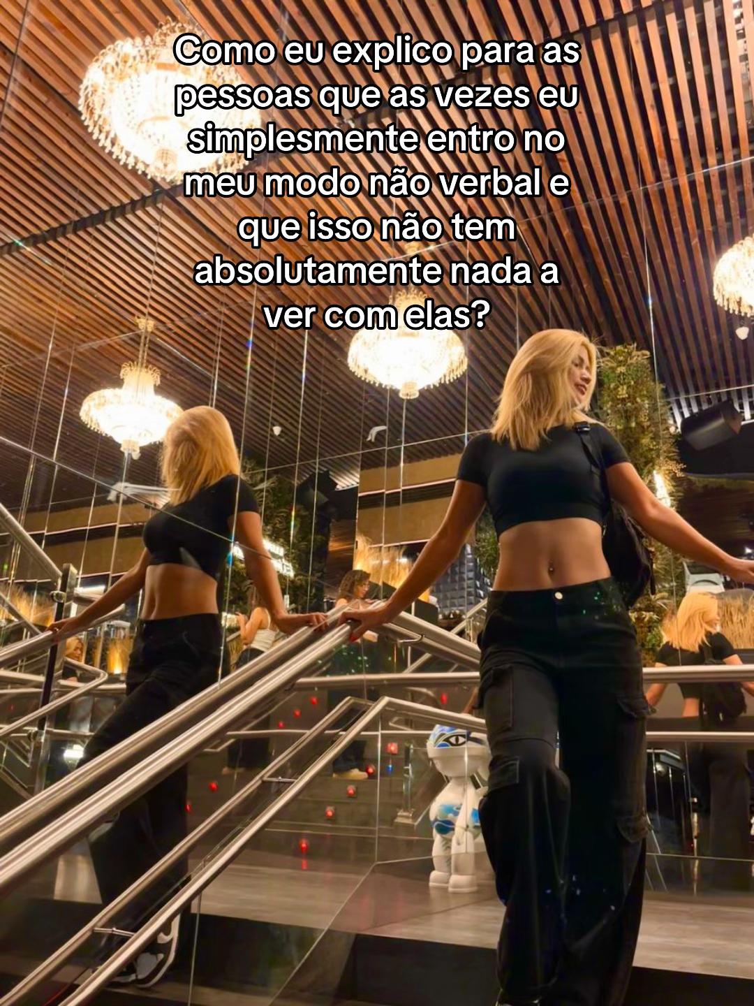@Nycole Pimenta☀️