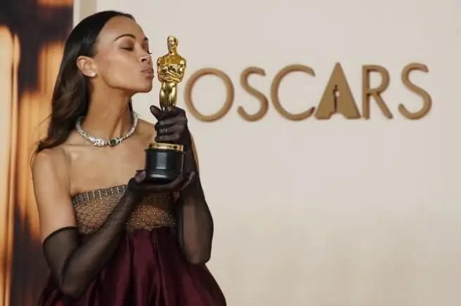 @zoe Saldana