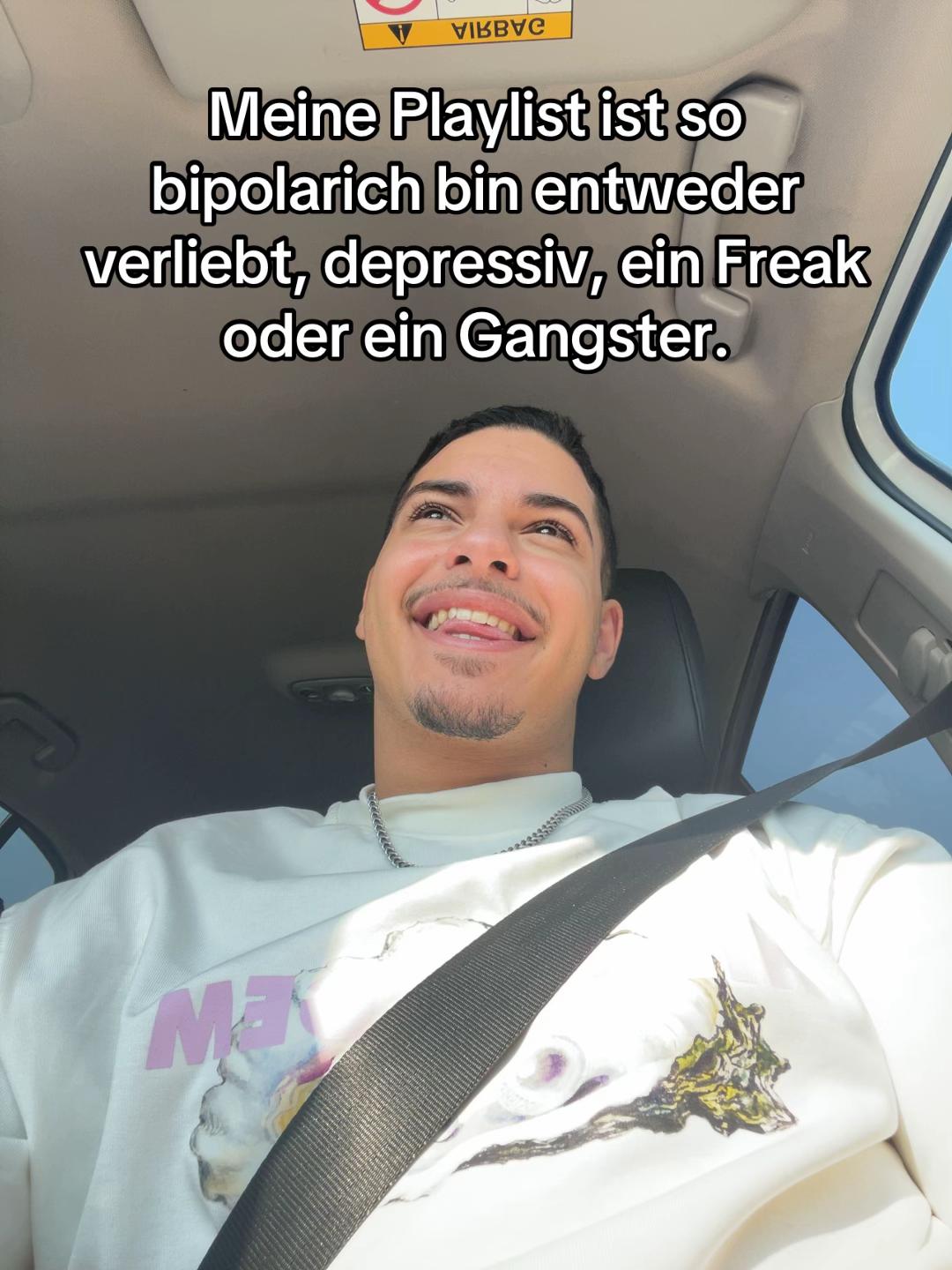 @rayanel_08