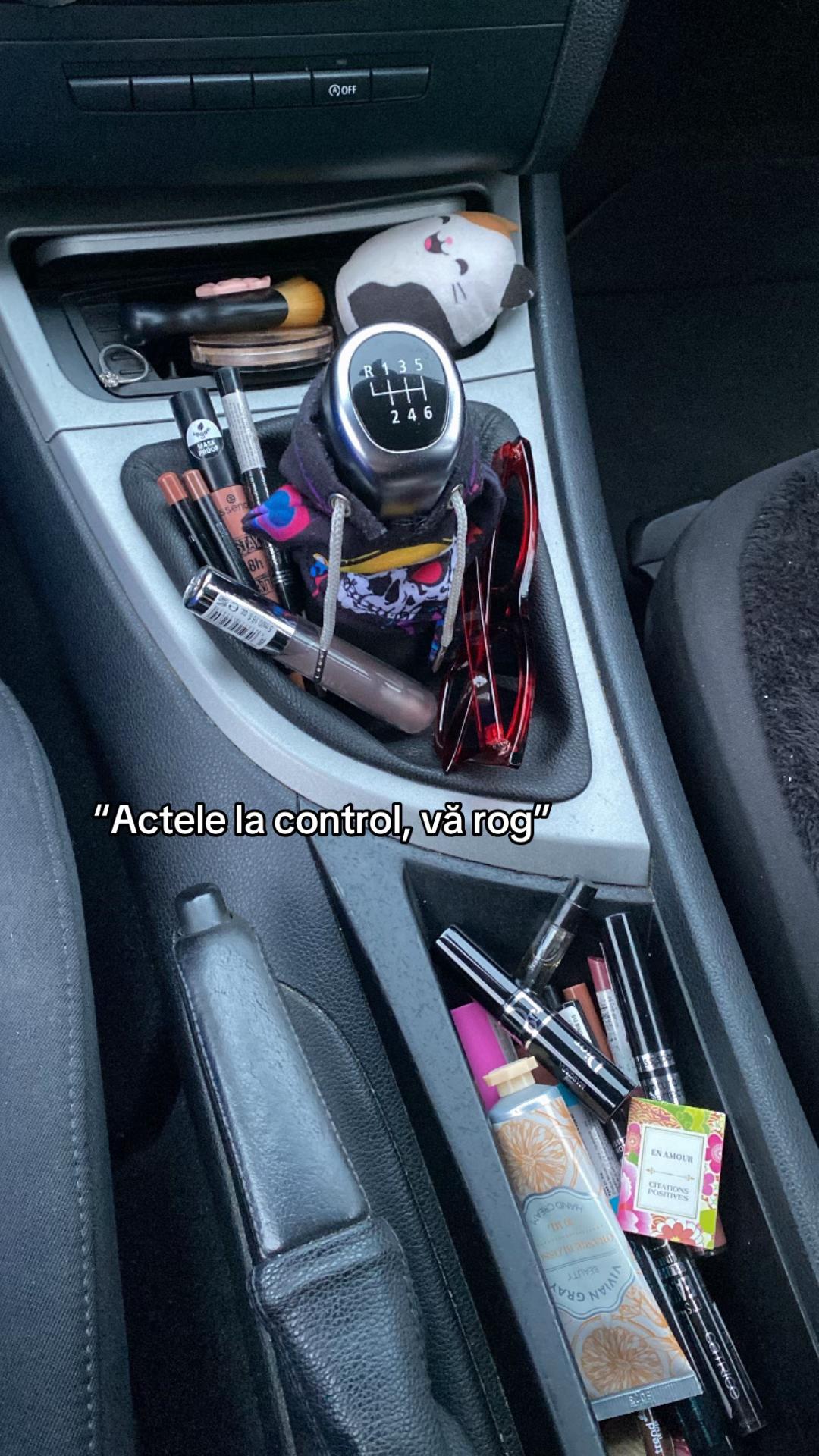 @Nicoleta