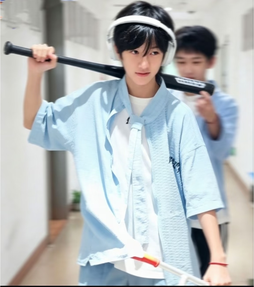 @Zhienhan