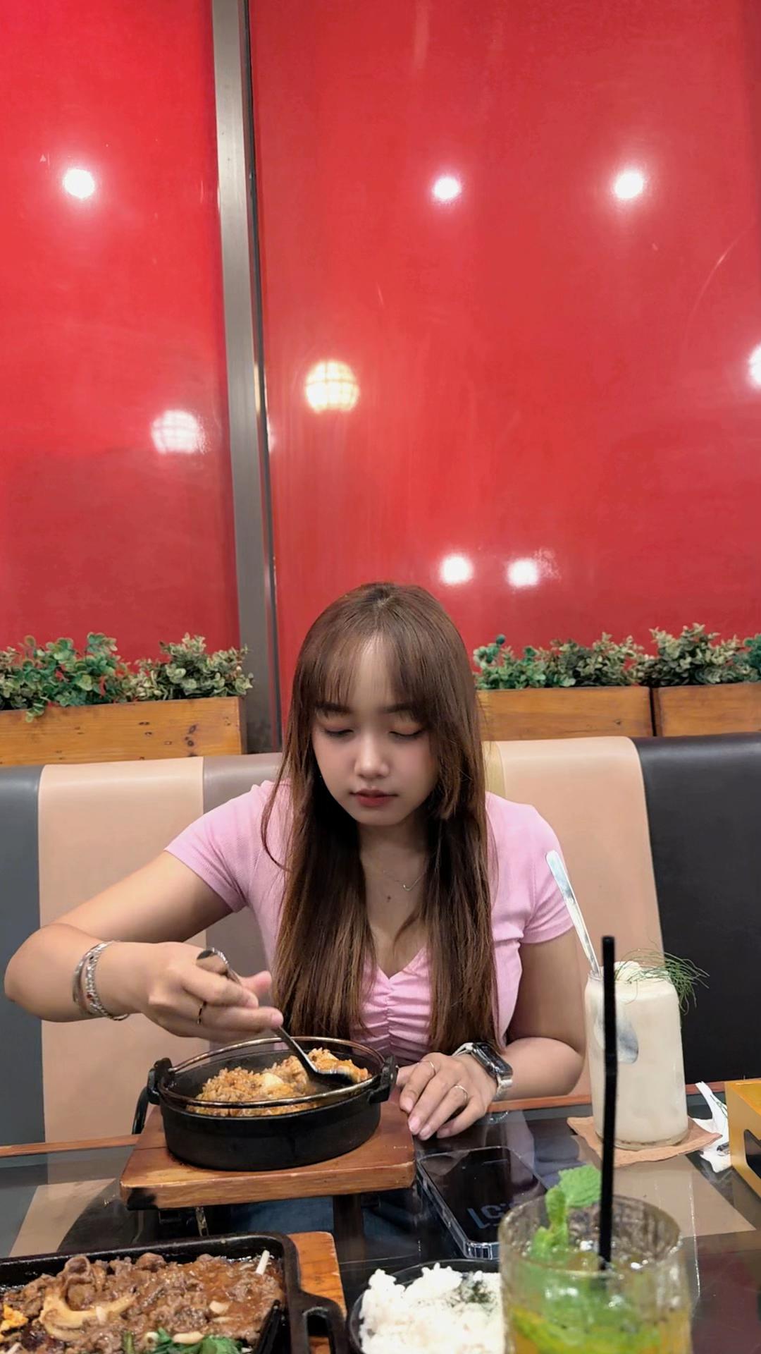 @juniskaa
