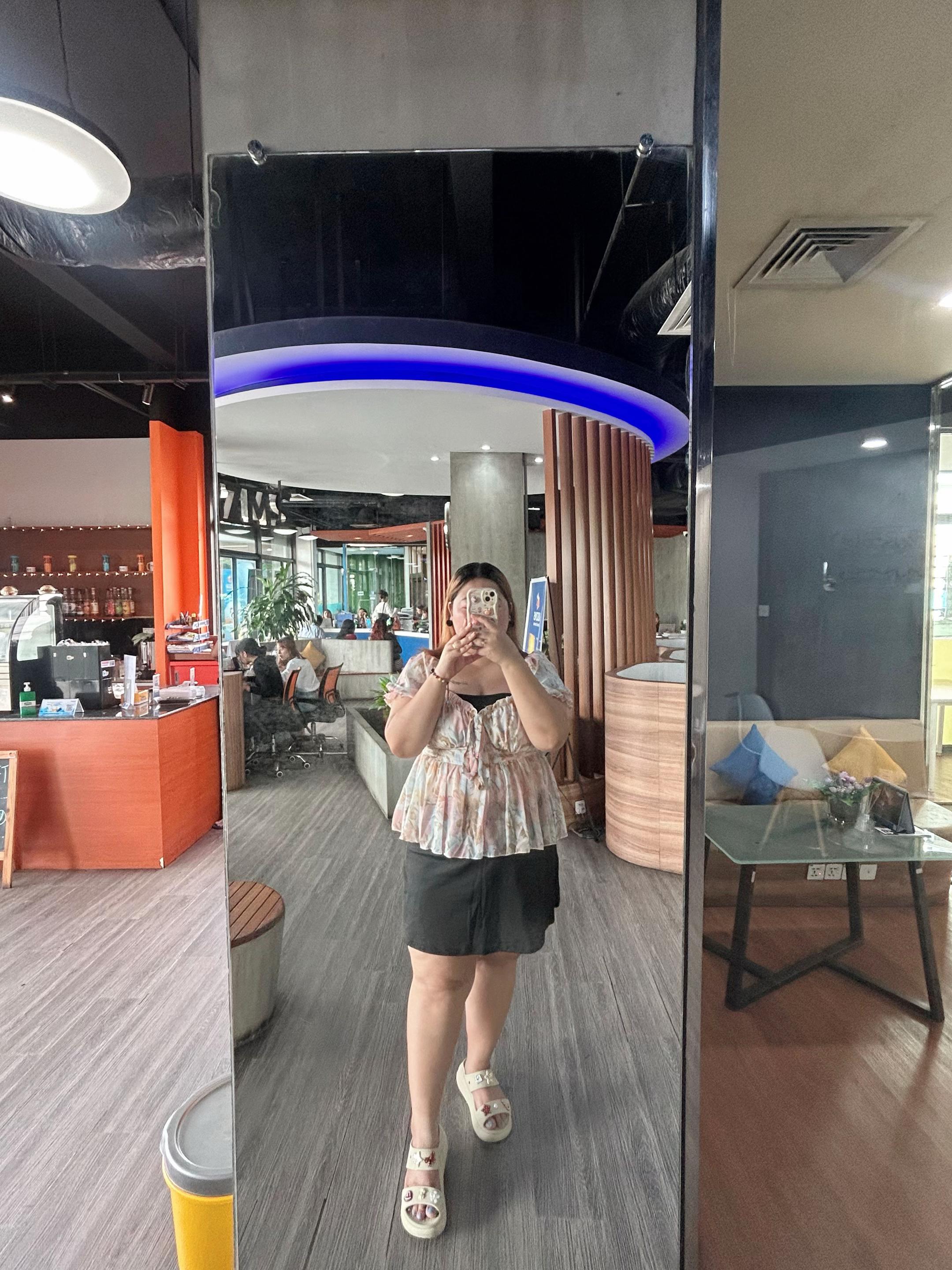 @Khin Thiri Myat Thu