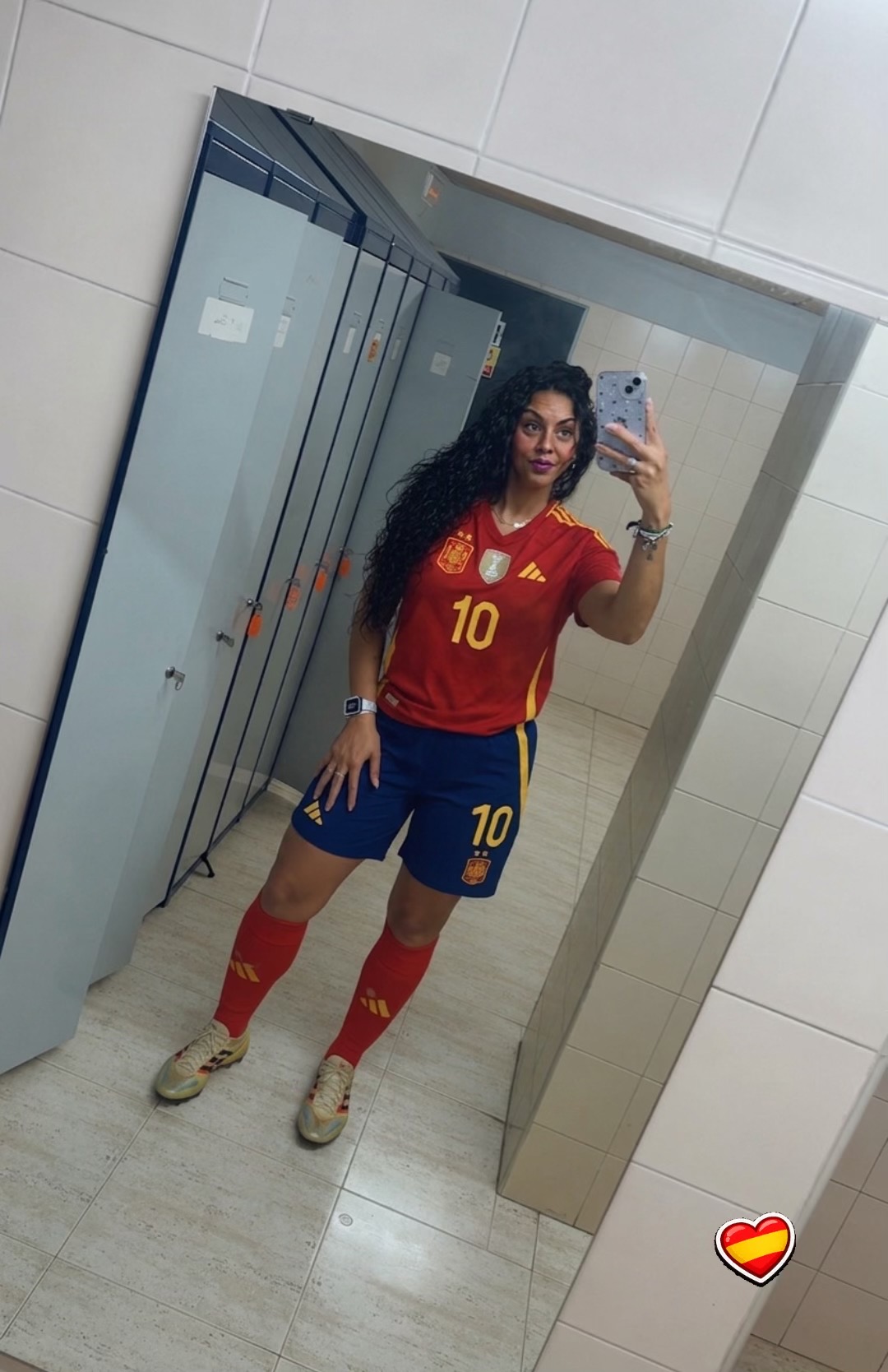 @ᒪᗩᗪIᖴᗴᖇᑎᗩᑎᗪᗴᘔ🇦🇿💃🏻👏🏼