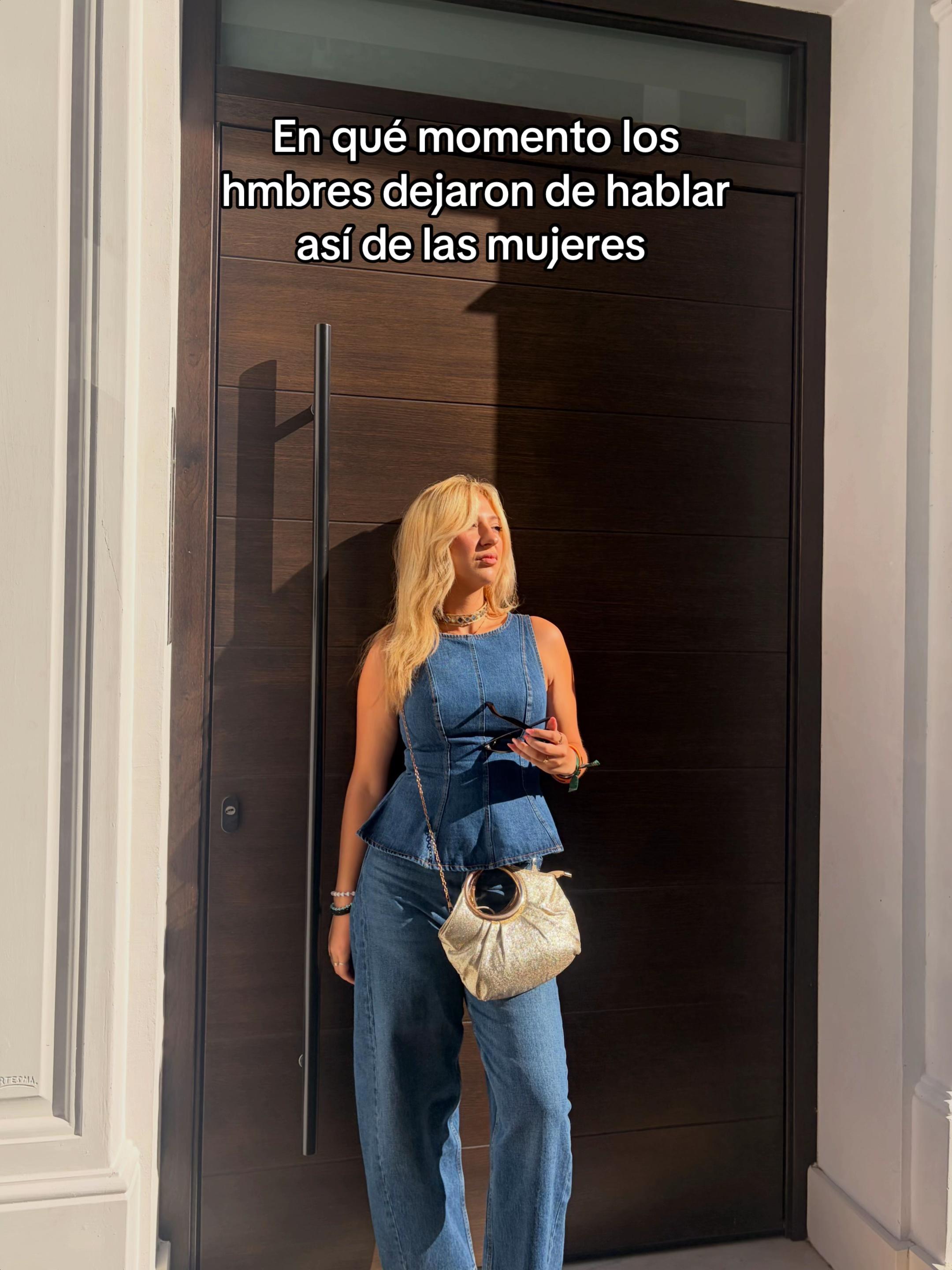 @Gloriiaajmeneez