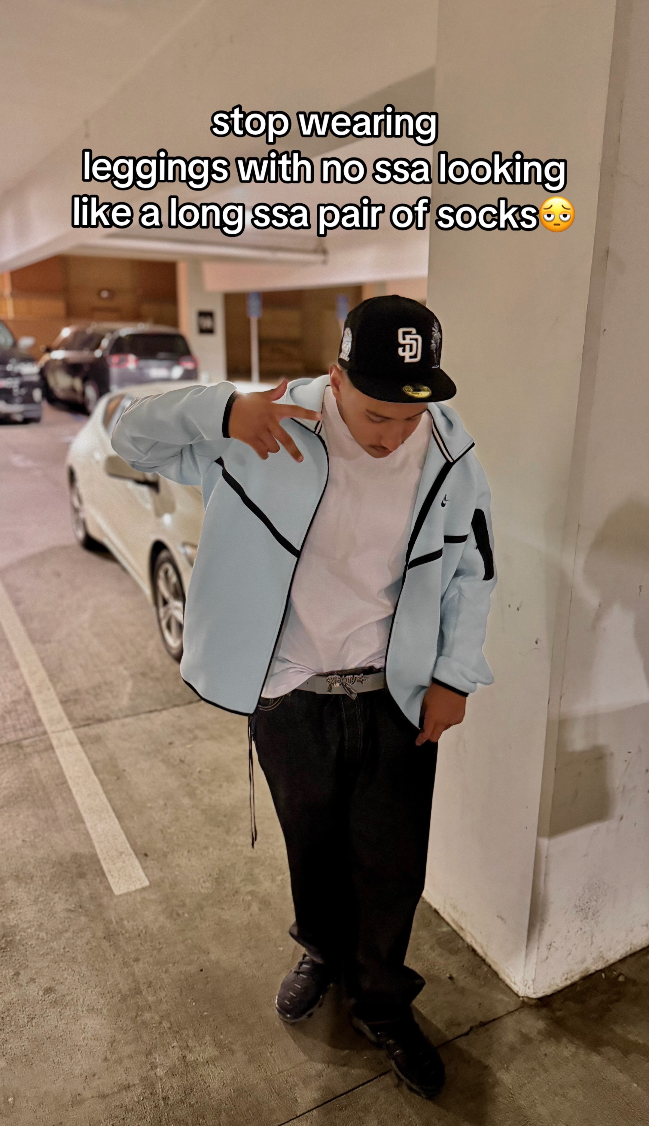 @Roman7sixty