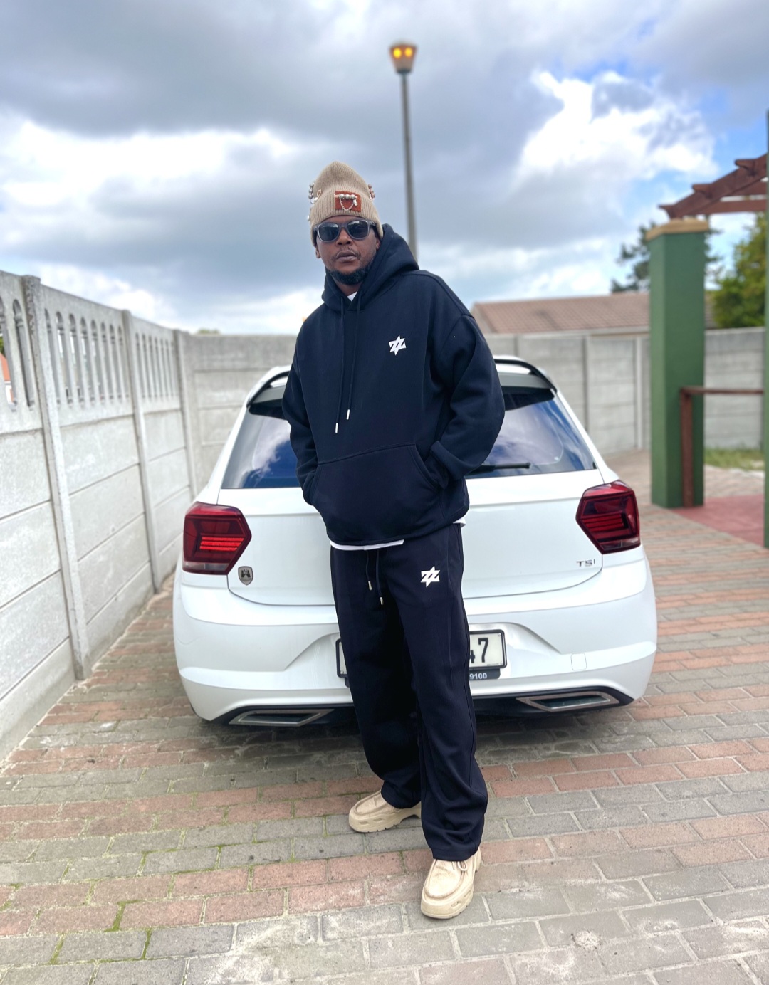 @KGzoz🇿🇦