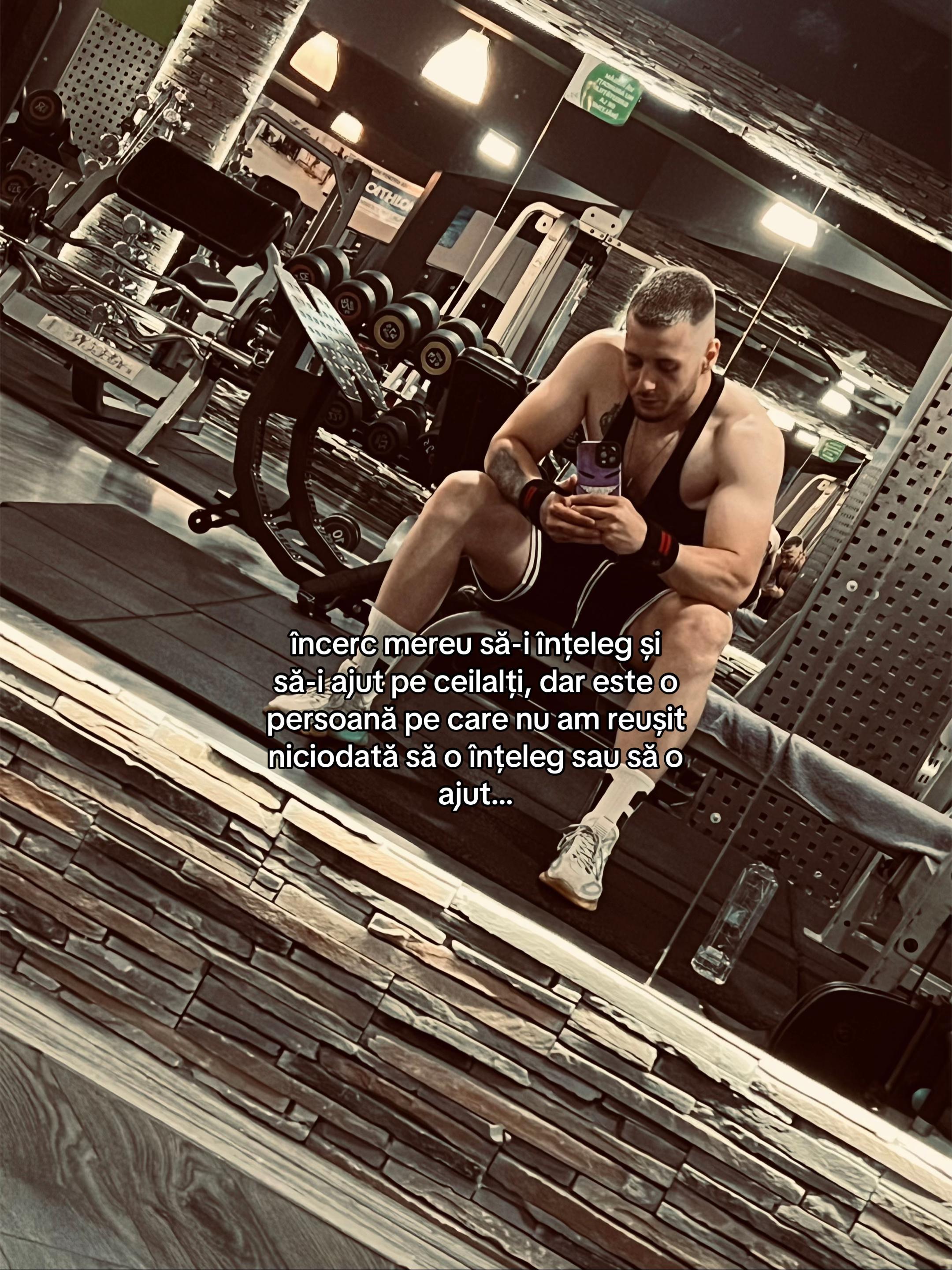@Ｖ ｎ ｄ ｒ ｅ ｉ