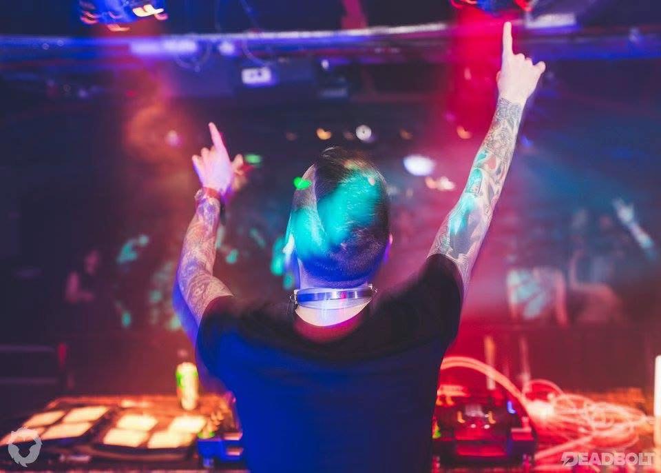 @Deadbolt Club