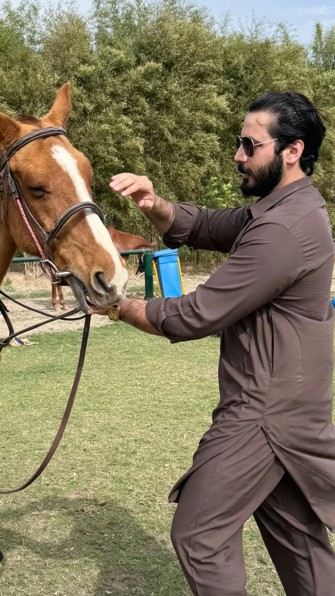 @Mian Khizar Hayat 🦅
