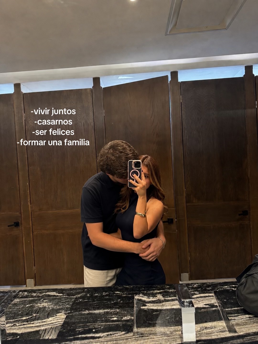 @AmyVlogs