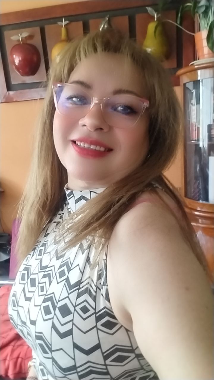 @Adelaida