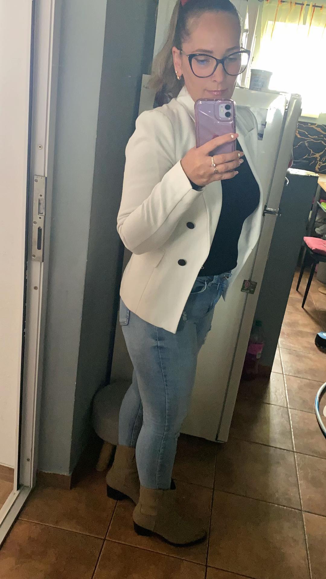 @Leta Adriana