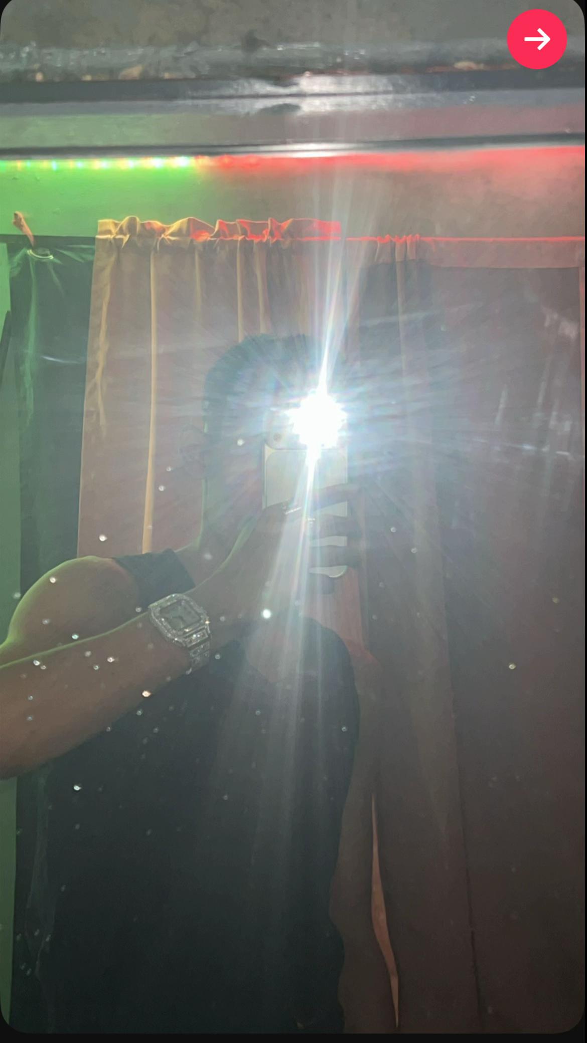 @Æ.Almike