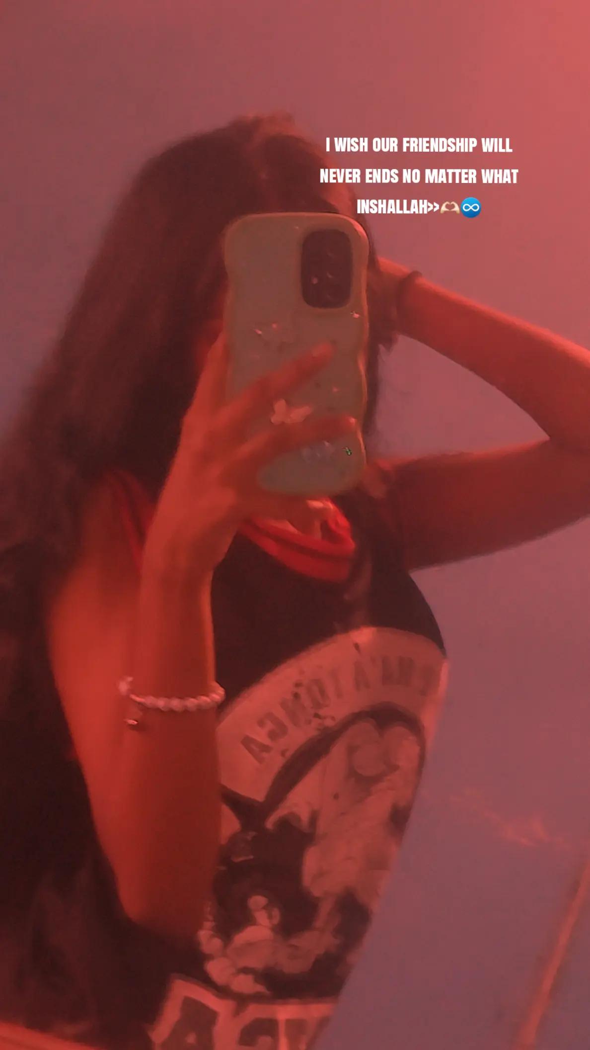 @𝒶𝓁𝒾𝓈𝒽𝒶🍒