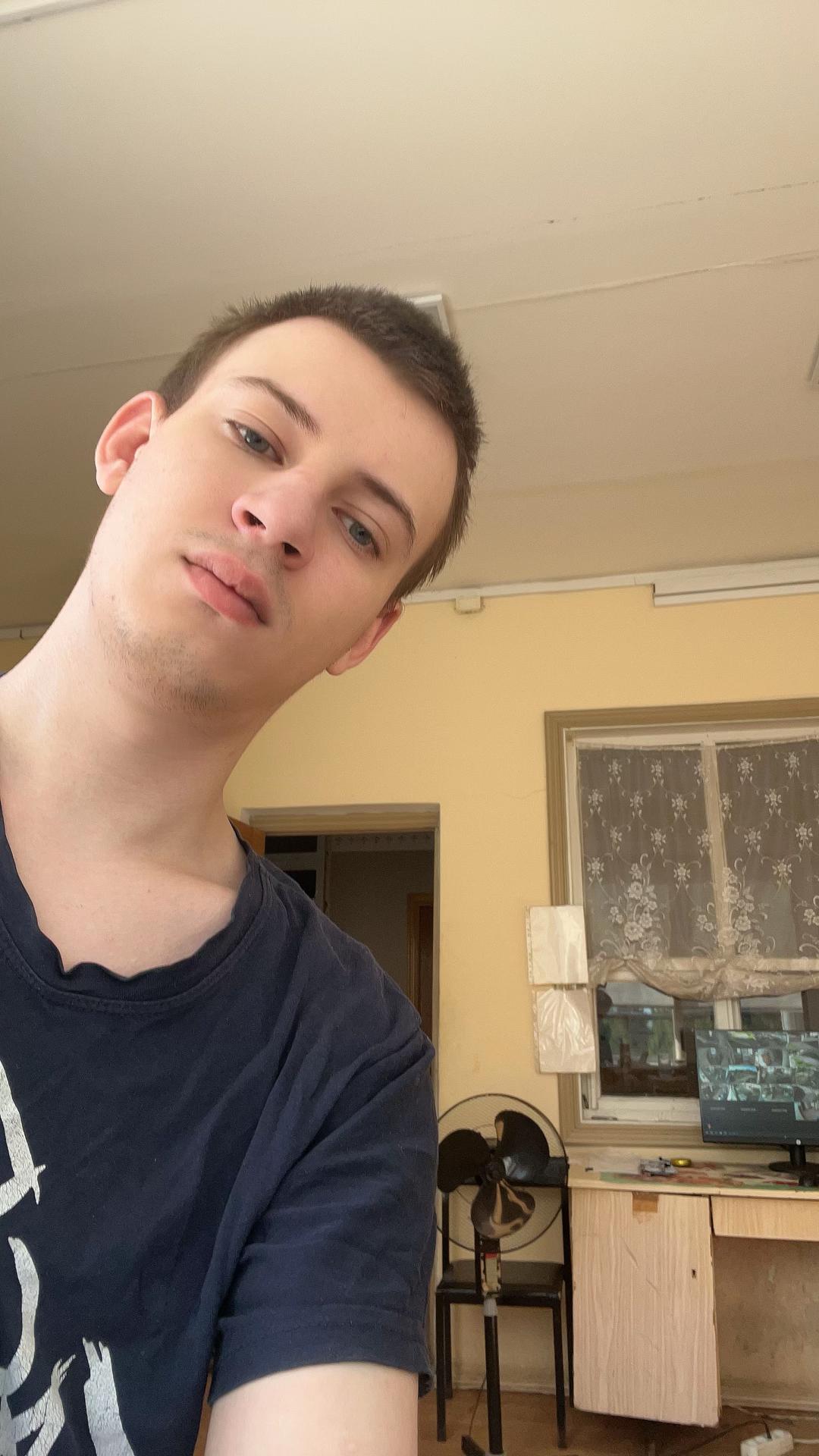 @ǺғēŋŢ ВечНо_ПьянЫй