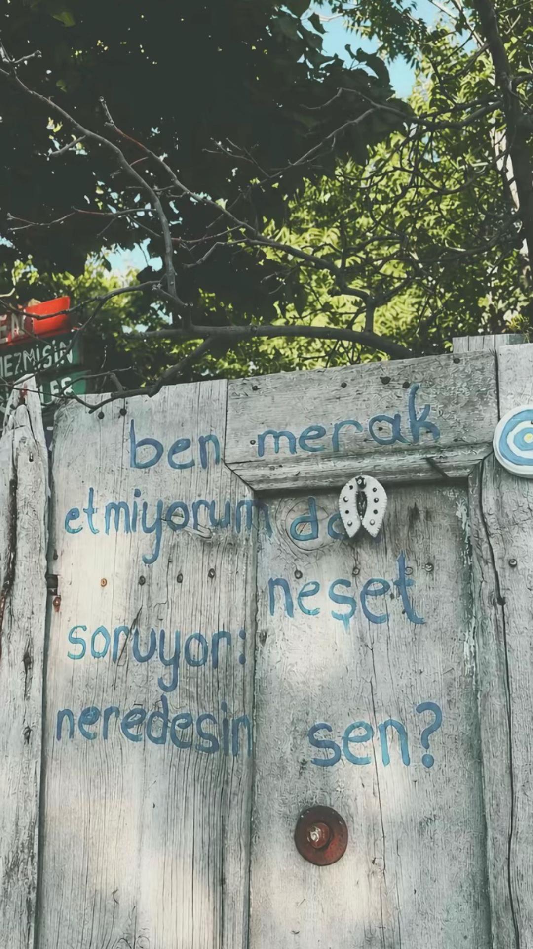 @S.