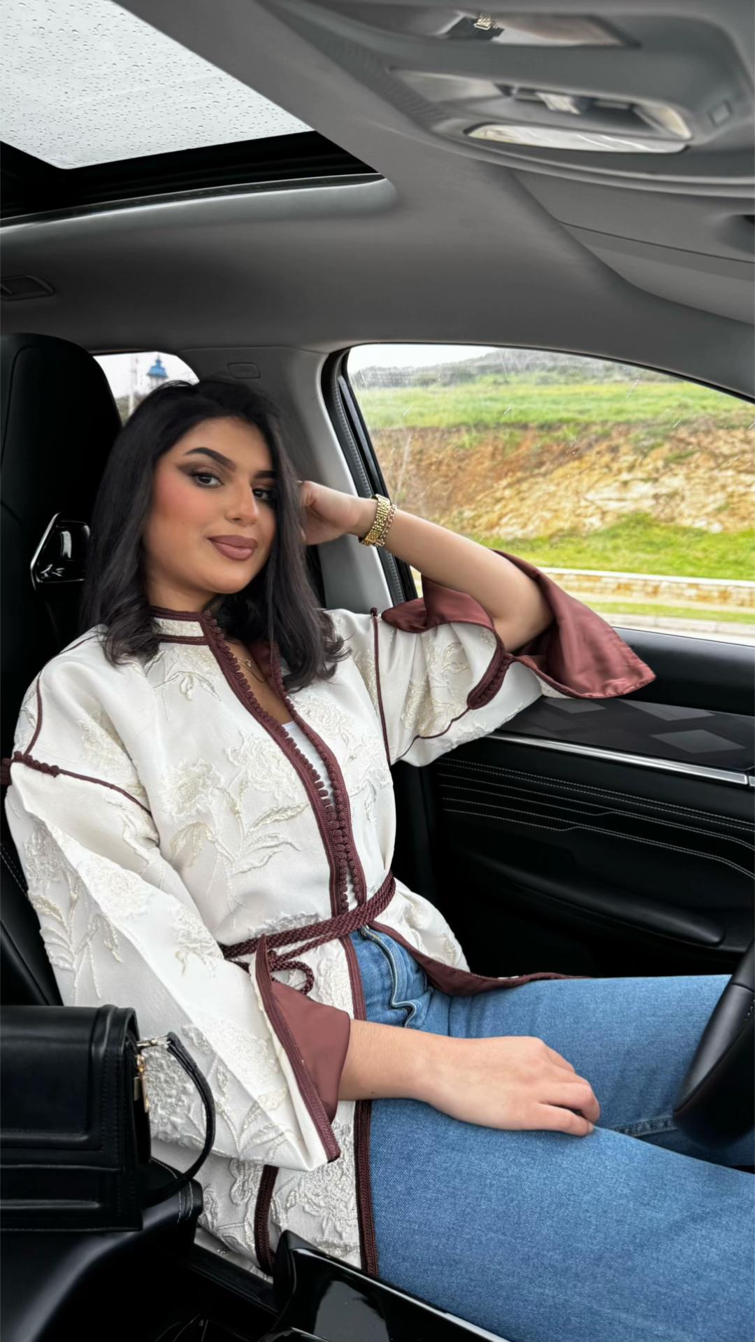 @Dounia Chakir