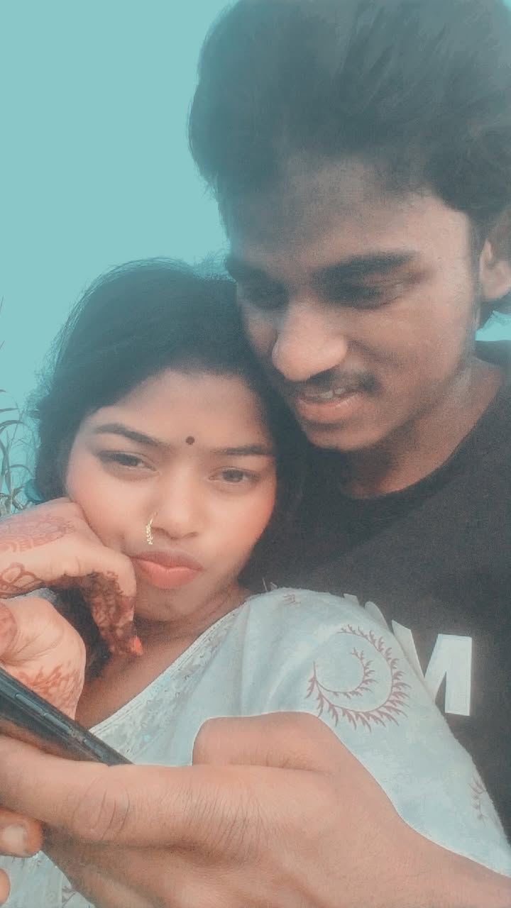@Y̷o̷U̷R̷_W̷i̷F̷e̷Y̷y̷😚❣️🥀