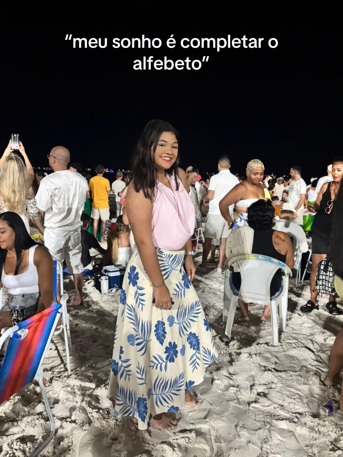 @mentira, é a Lara