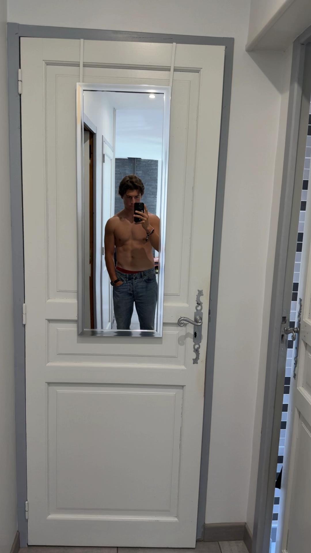 @Enzo Leveque