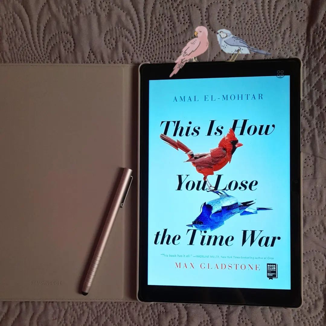 @thereshegoesreading - booktok
