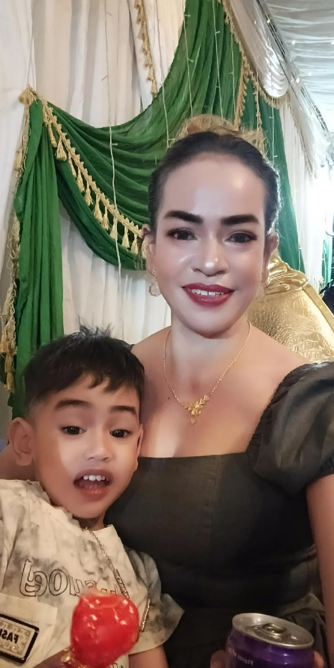 @សំនៀងកូនពៅមាសម្ដាយ ❤️❤️🎀🎀