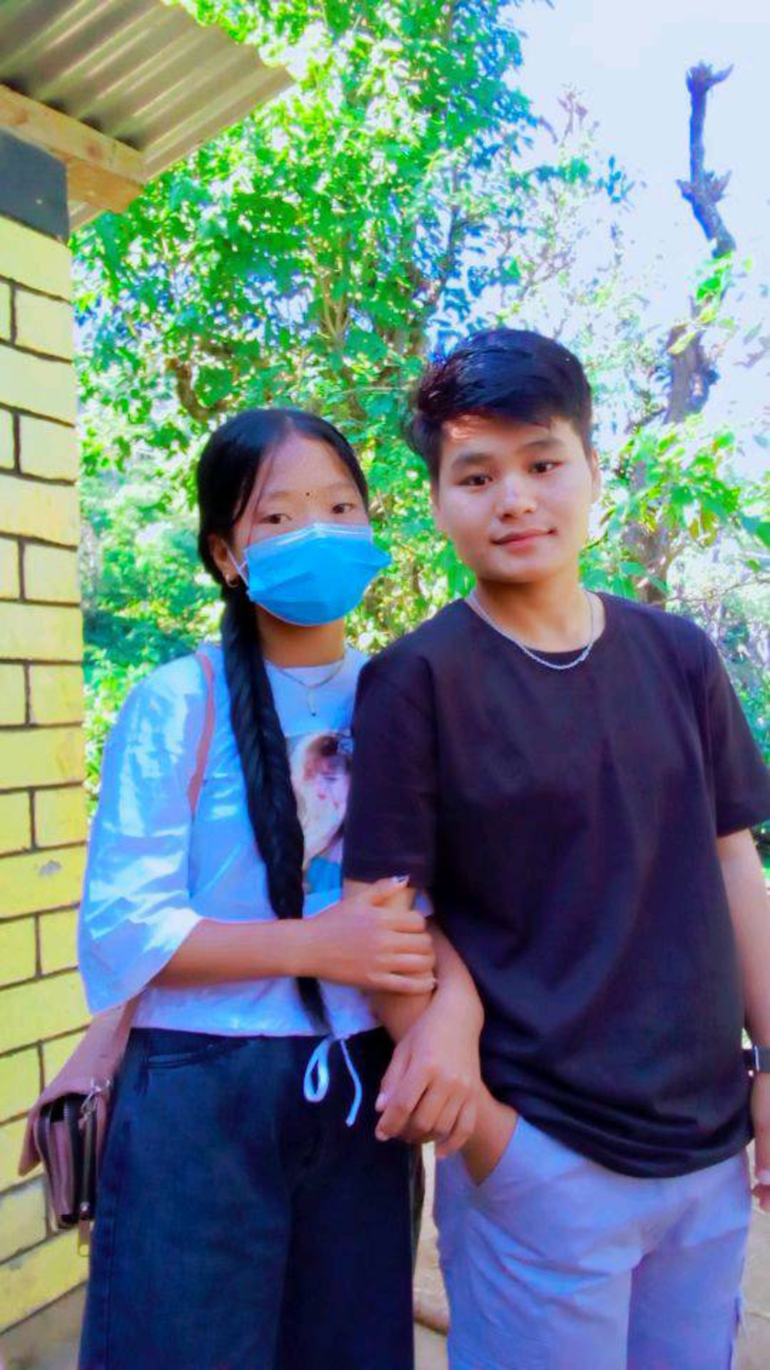 @B♥️ R couple ❣️
