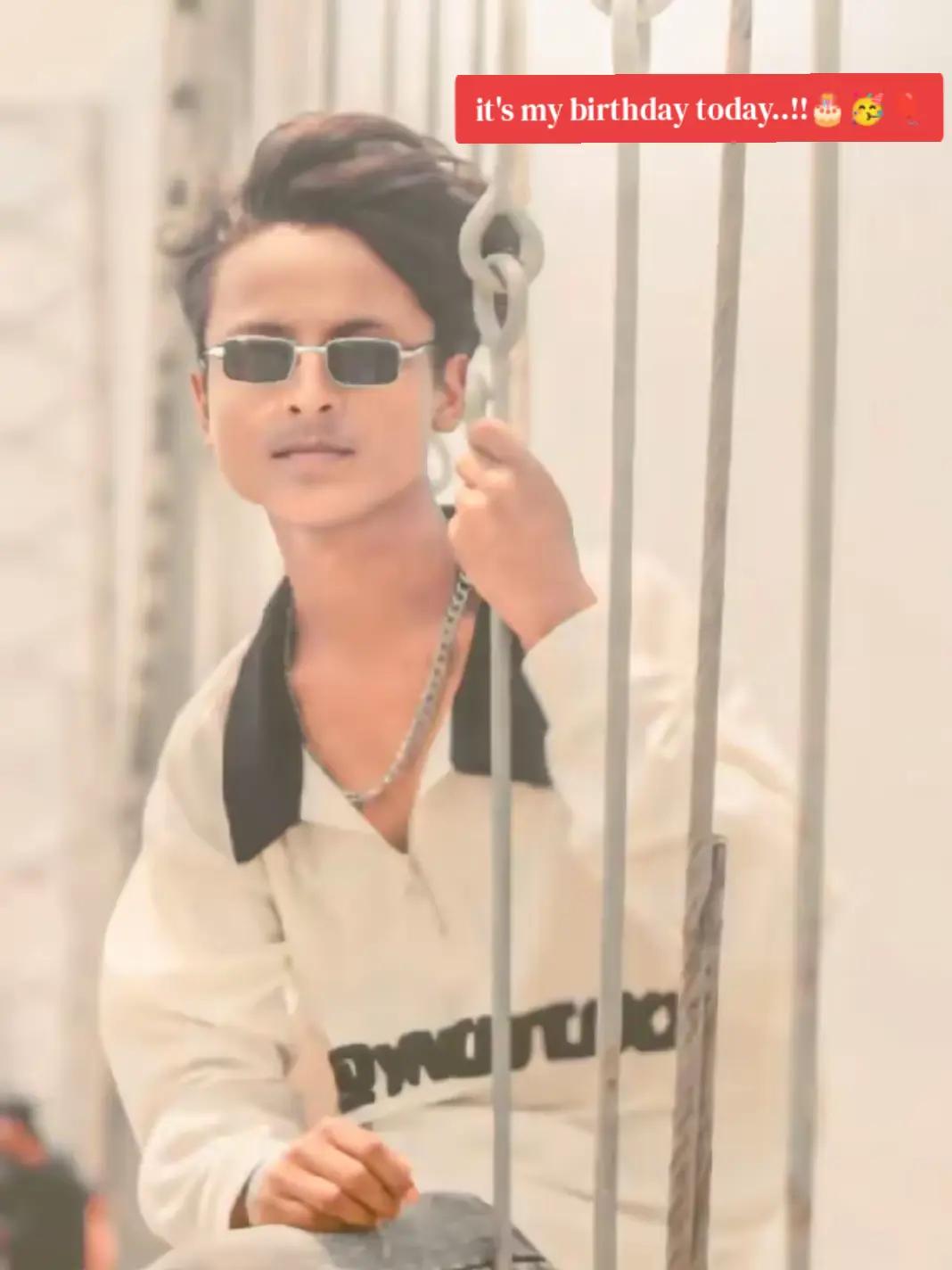@𝙃𝙊𝙏...𝘽𝙊𝙔..😎