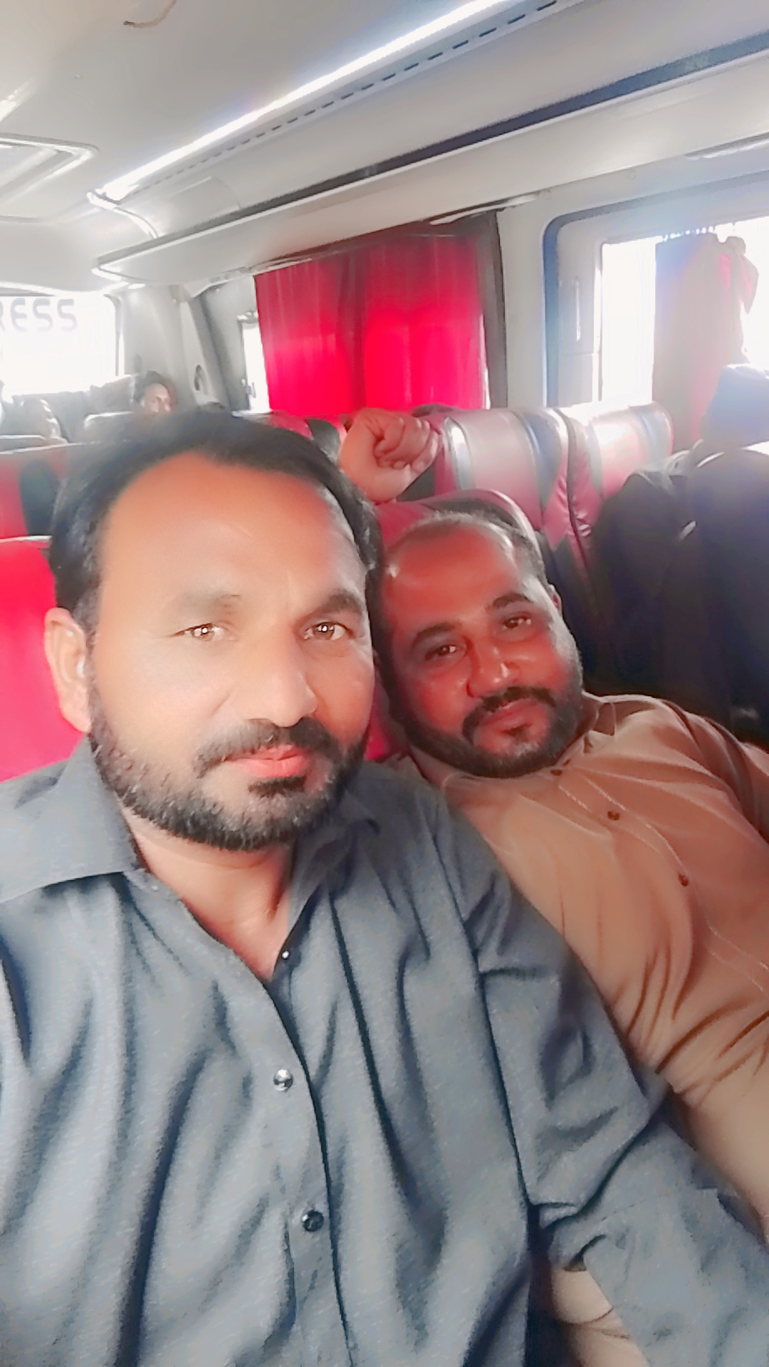 @Zahid Shakir