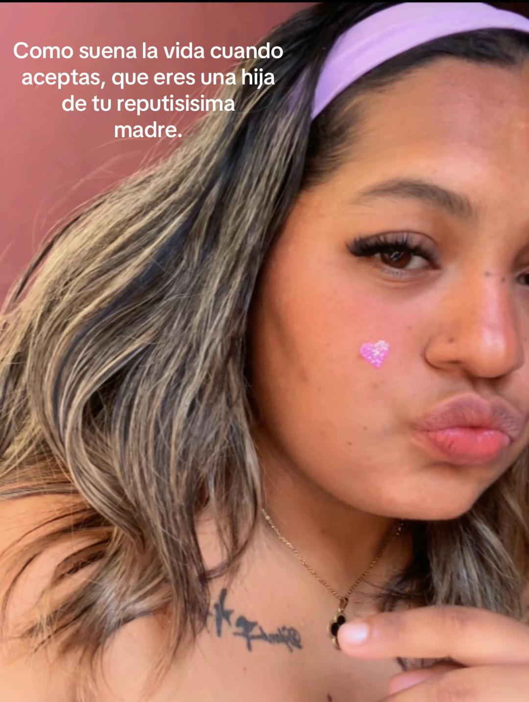 @𝓚 𝓐 𝓣 𝓗 𝓔 𝓡 𝓘 𝓝 𝓔 🍒