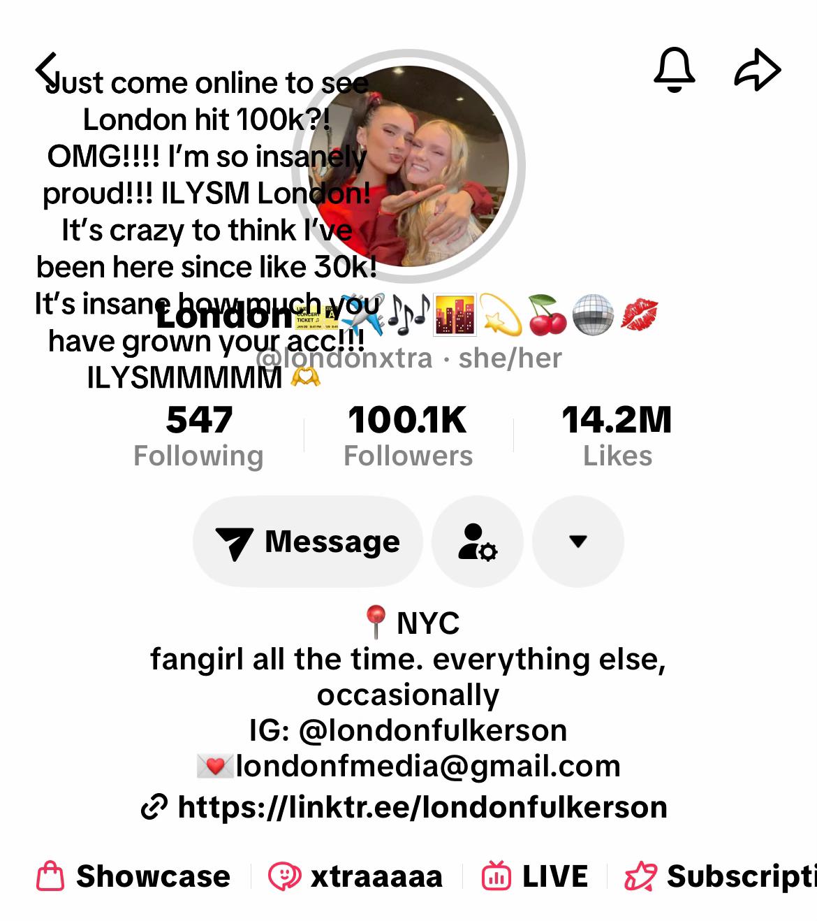 @𝐯𝐢𝐚 🎫✈️🎶🌆💫🍒🪩💋