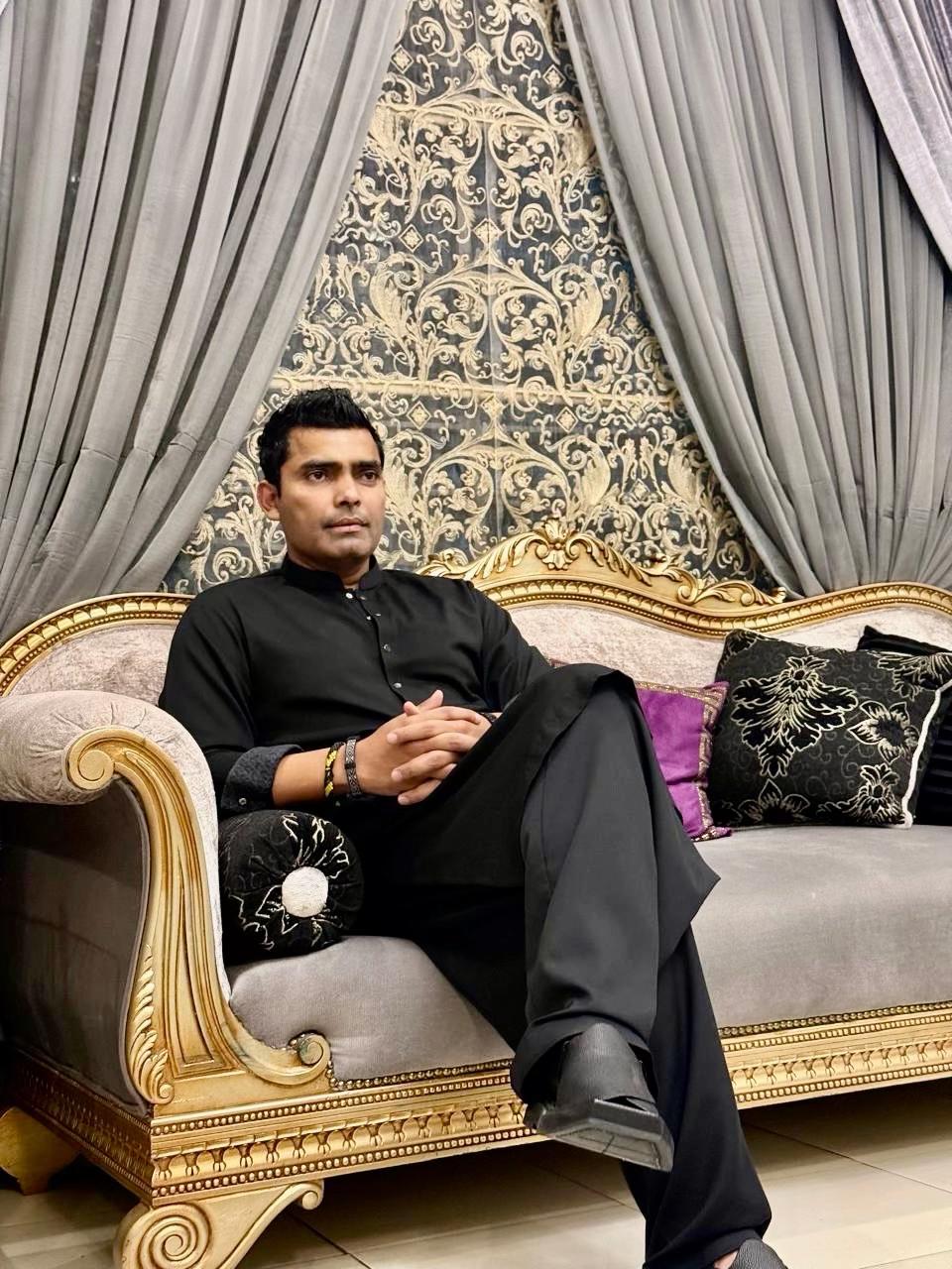 @Umar Akmal