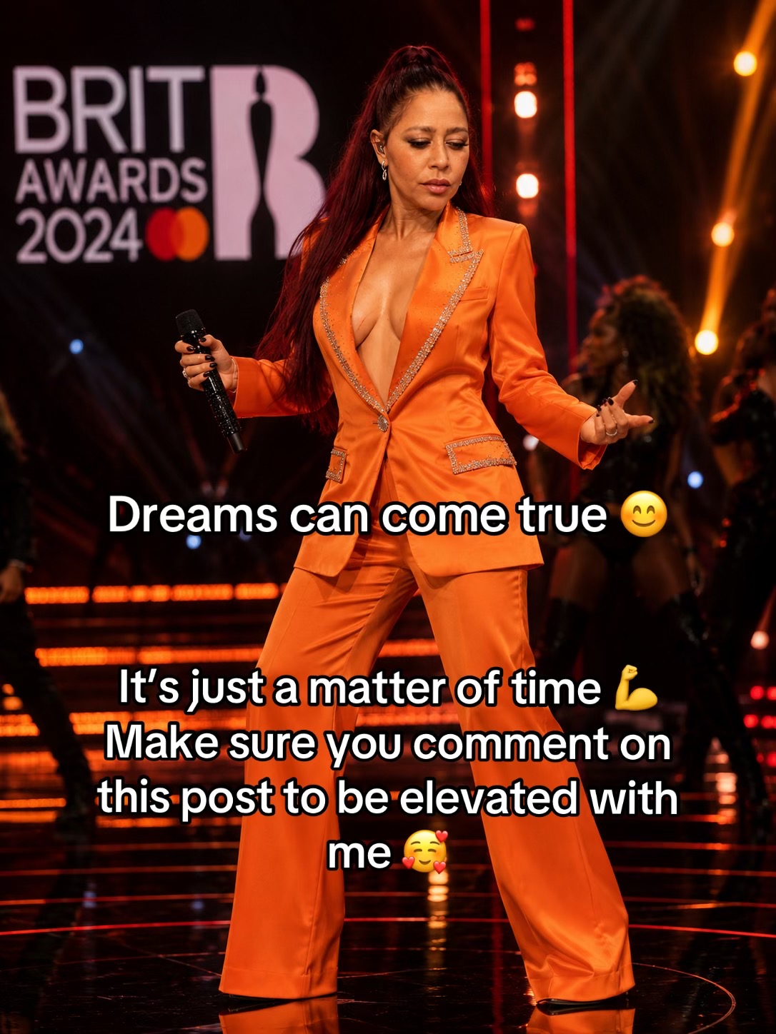 @🦋ᗪEEᔕGᖇOᗯTᕼ🦋SingerSongwriter