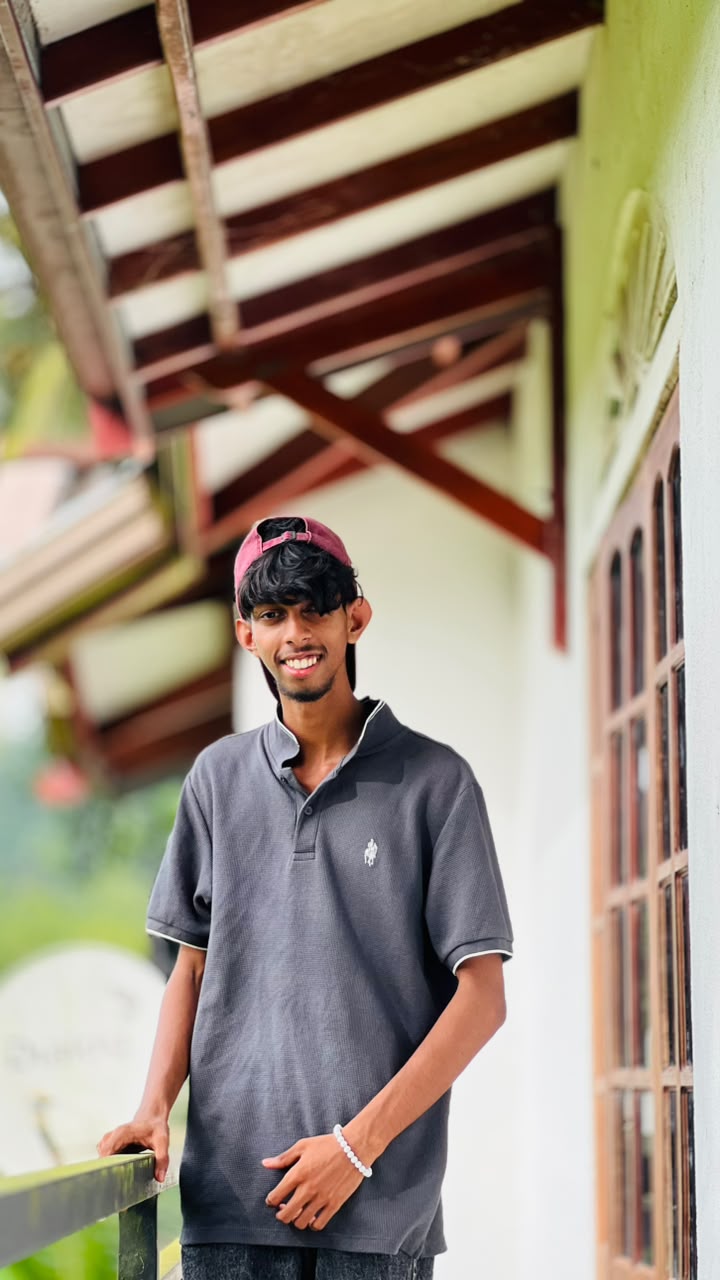 @MIHIRANGA😻🙌